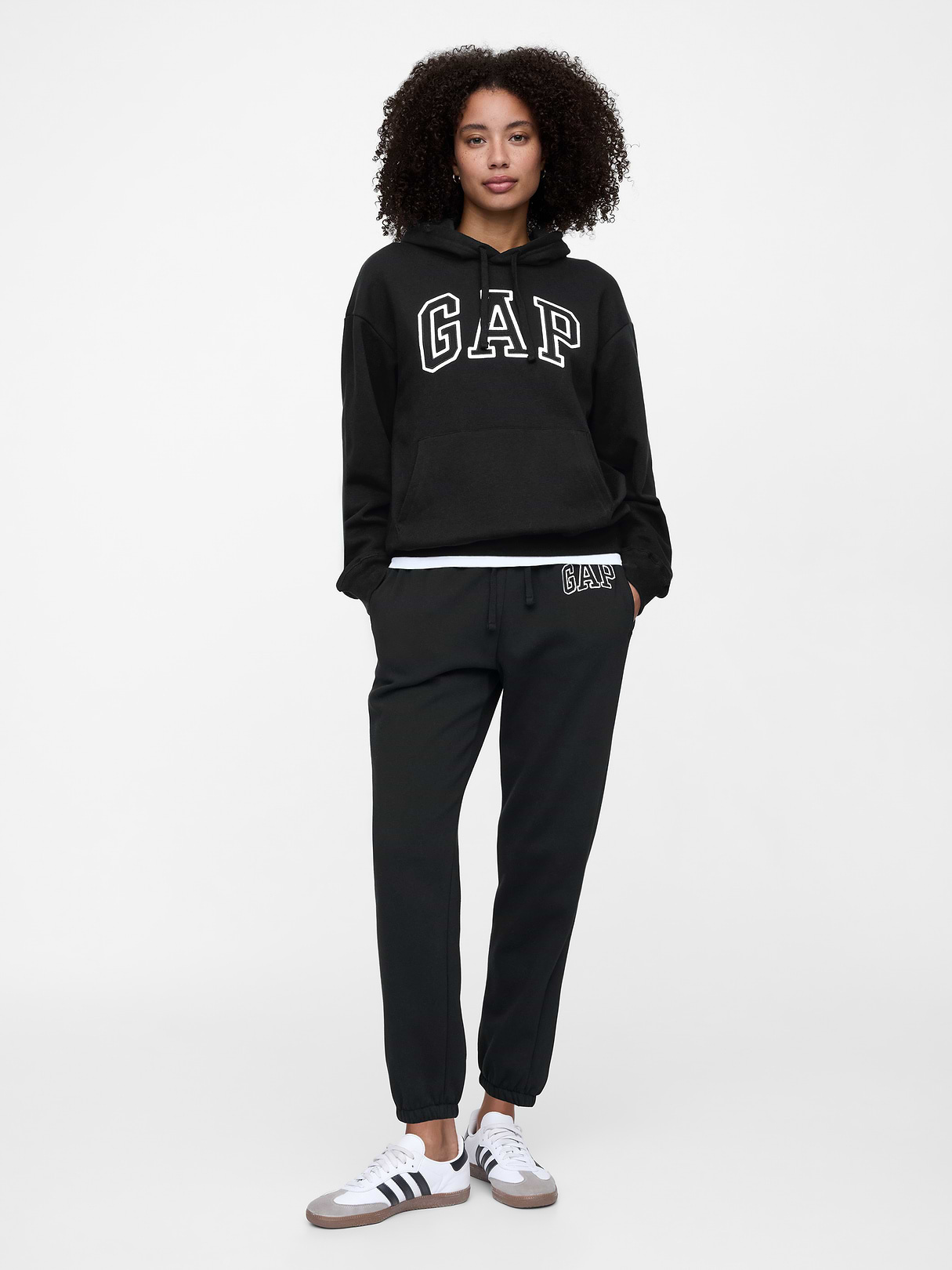 Relaxed Gap Logo Hoodie - black