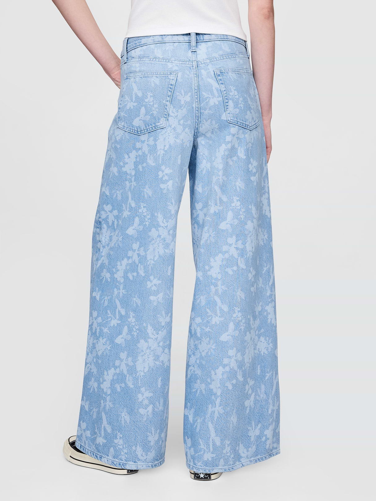 Mid Rise UltraSoft Baggy Jeans - Light indigo floral