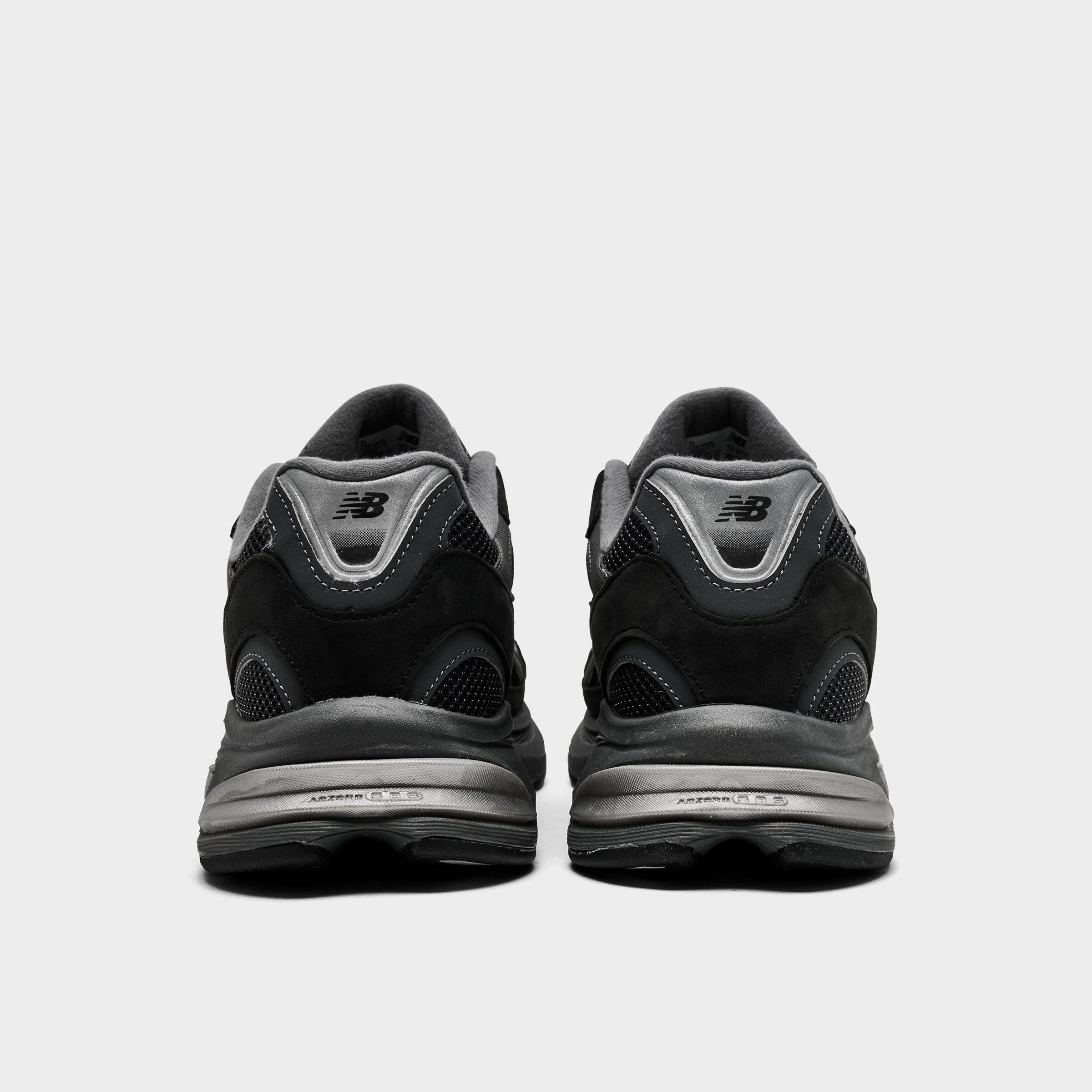 Men's New Balance 2010 Casual Shoes - Black/White - view 4