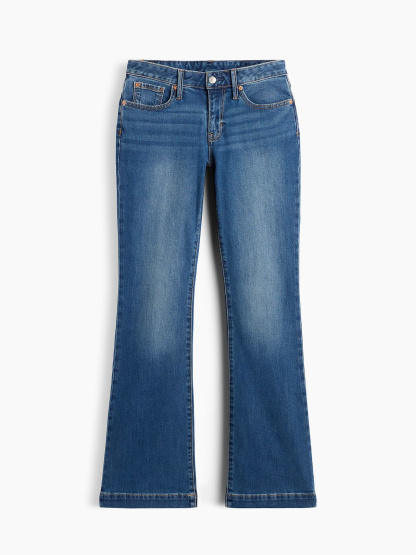 Low Rise Long & Lean Split-Hem Jeans - Medium wash