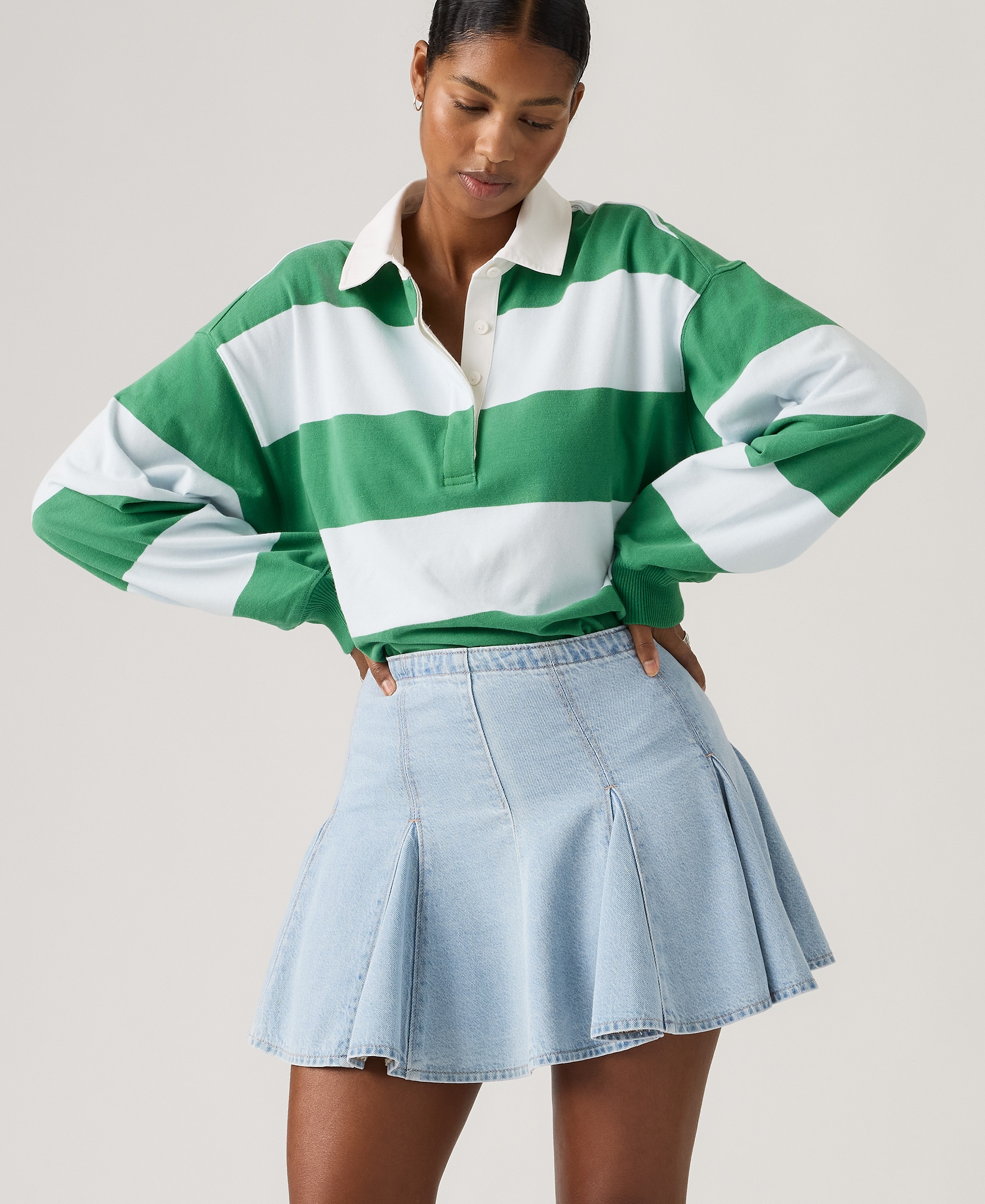 Levi's Premium Women's Godet Mid-Rise Mini Skirt - Of Course Stone