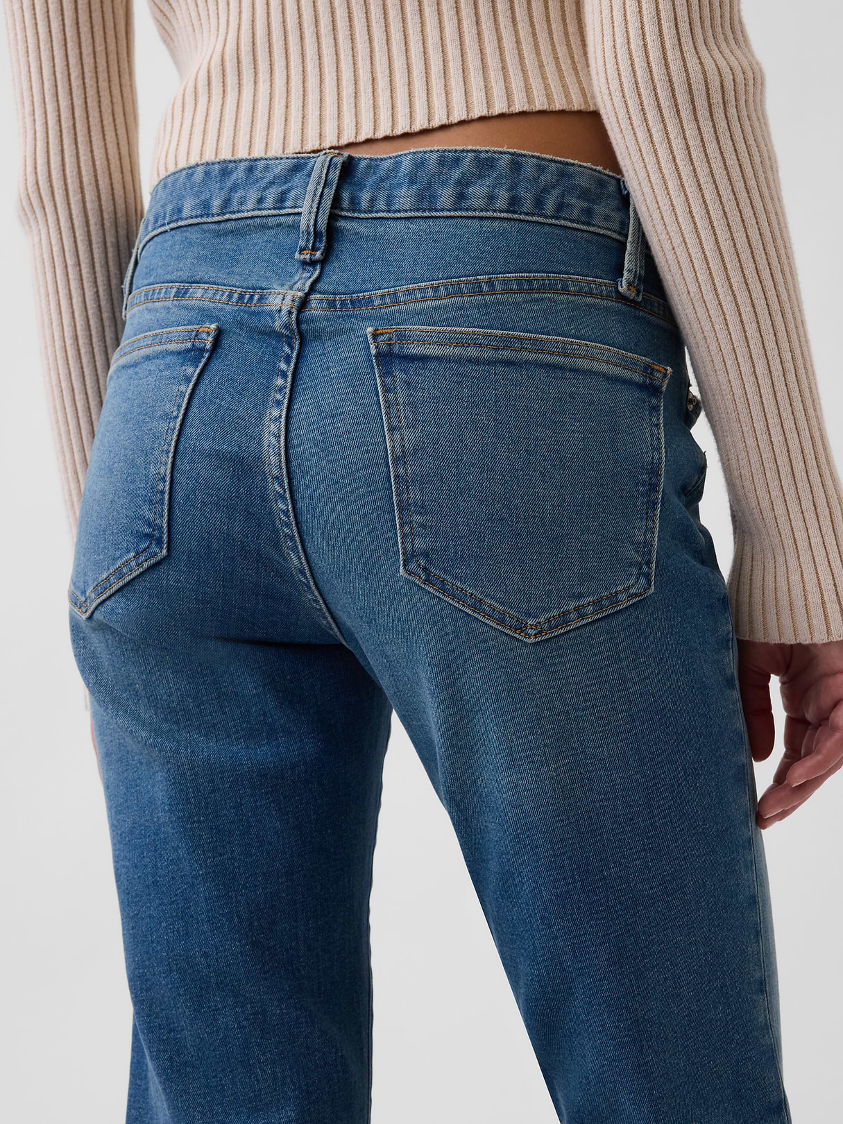 Low Rise Long & Lean Split-Hem Jeans - Medium destroy wash