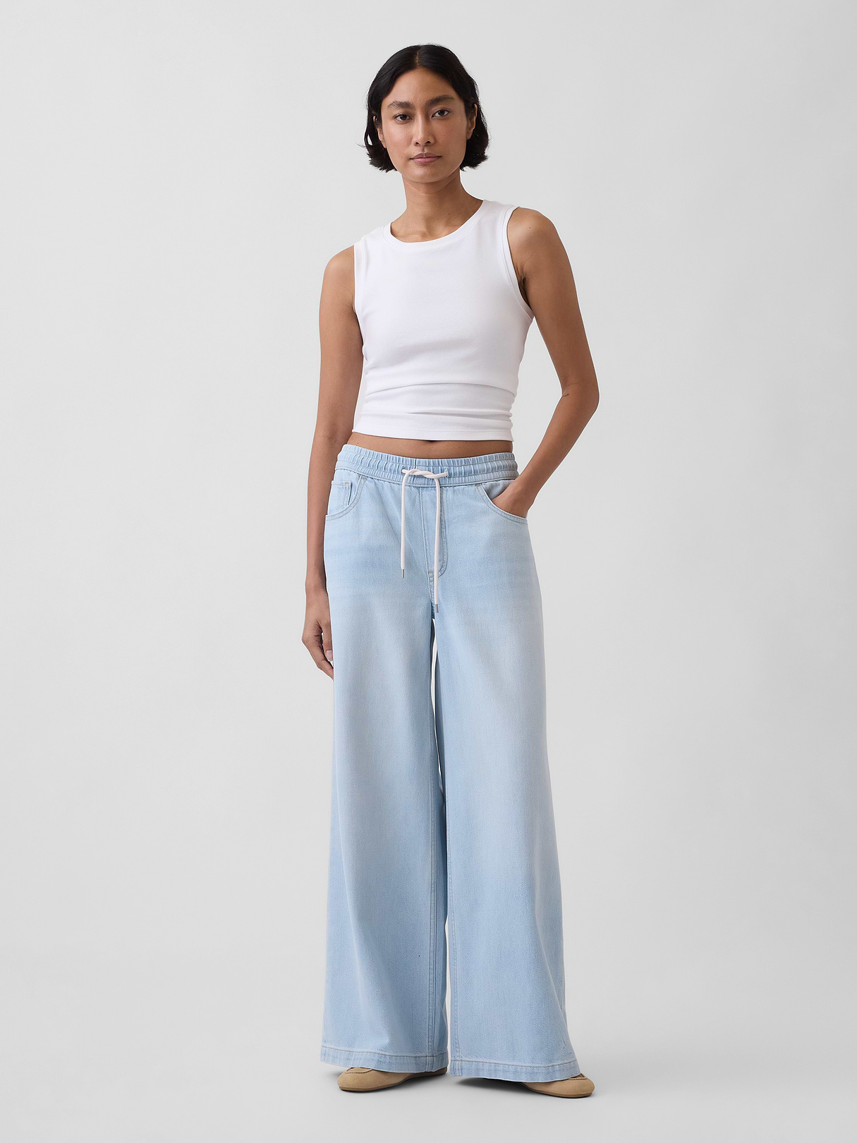 Mid Rise UltraSoft Easy Baggy Jeans - Light indigo