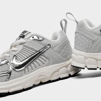 Little Kids' Nike Vomero 5 Casual Shoes - Photon Dust/Chrome/Gridiron/Sail