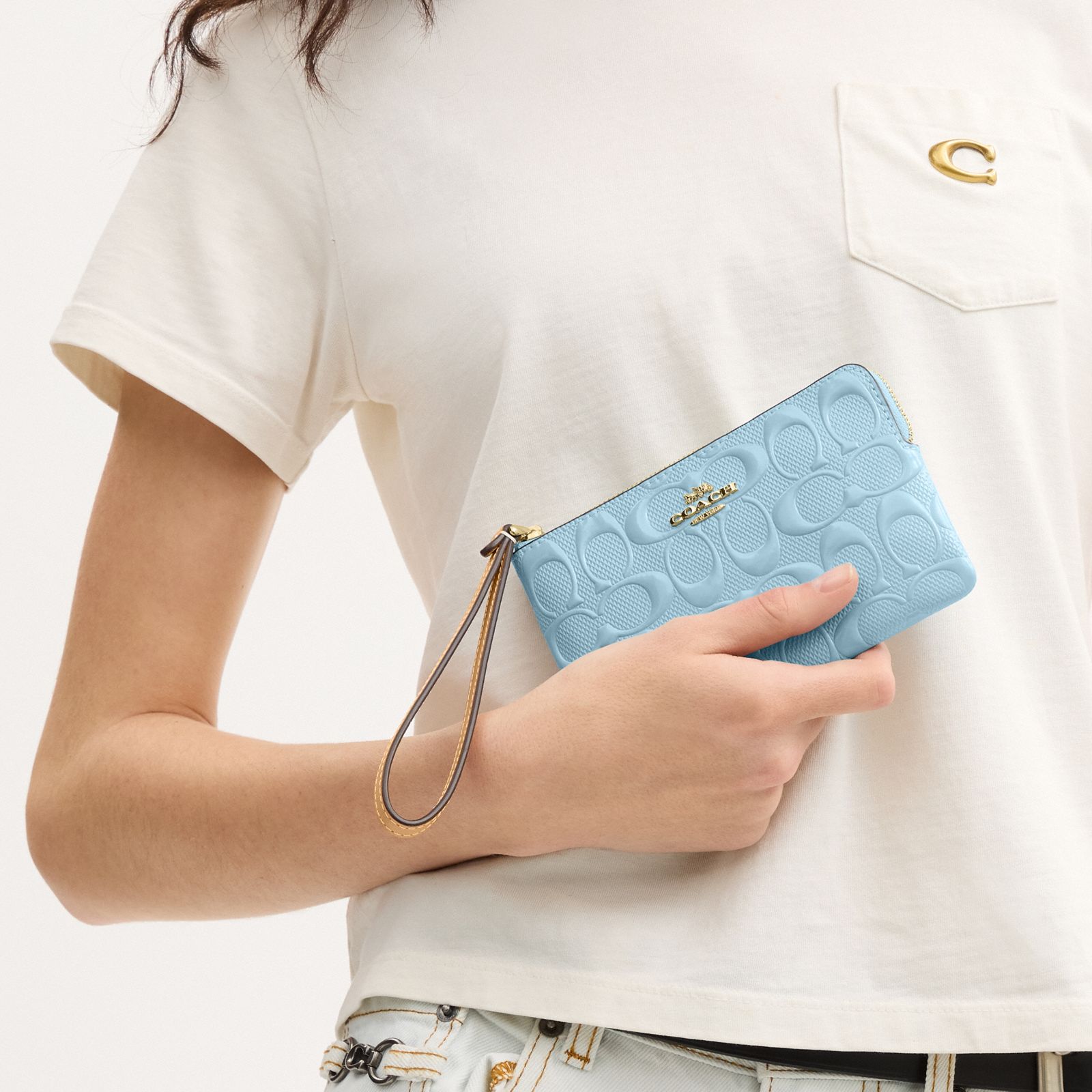 Corner Zip Wristlet In Signature Leather With Charm - Gold/Light Blue - view 2