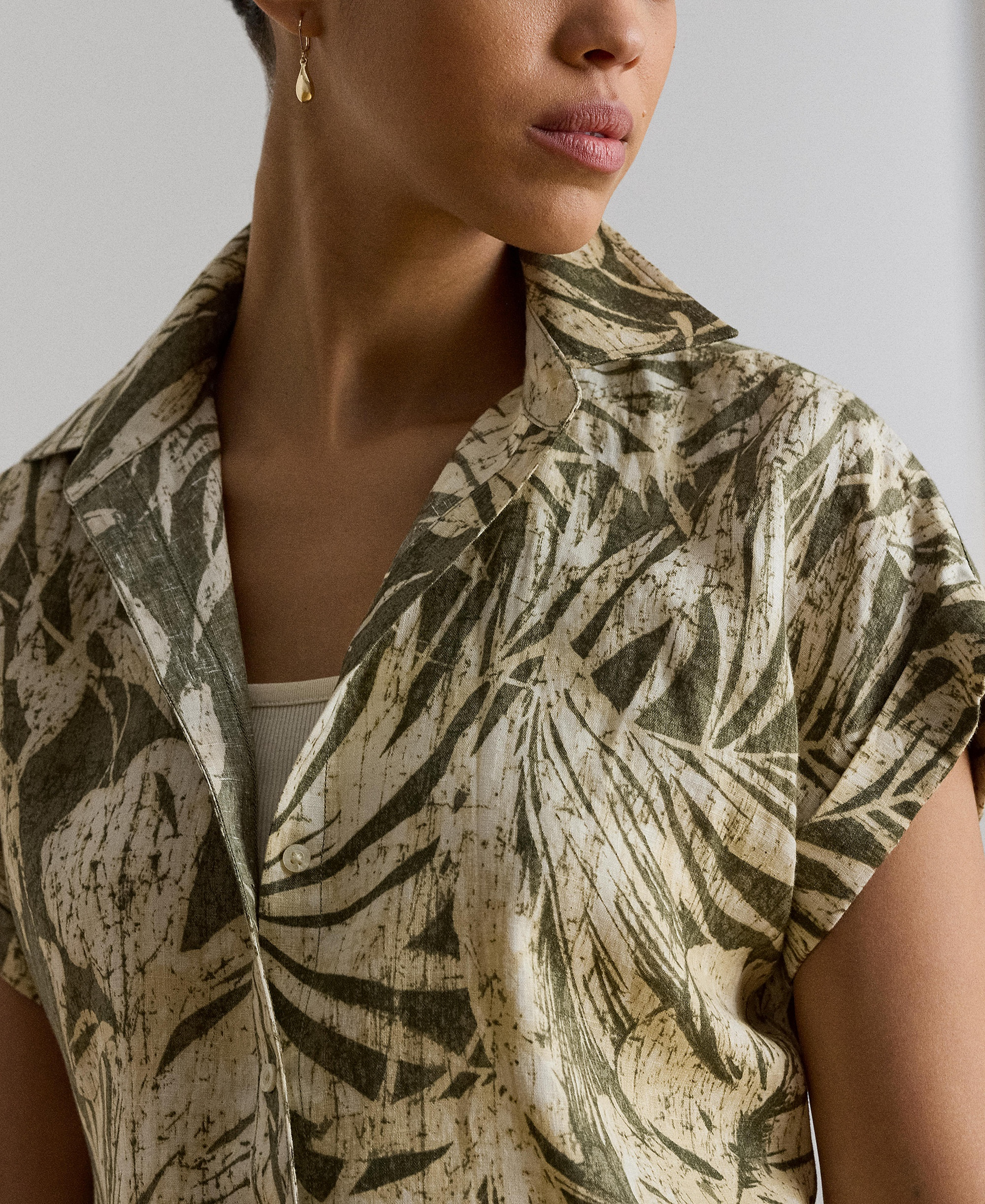 Lauren Ralph Lauren Women's Printed Point Collar Short-Sleeve Shirt - Olive Multi