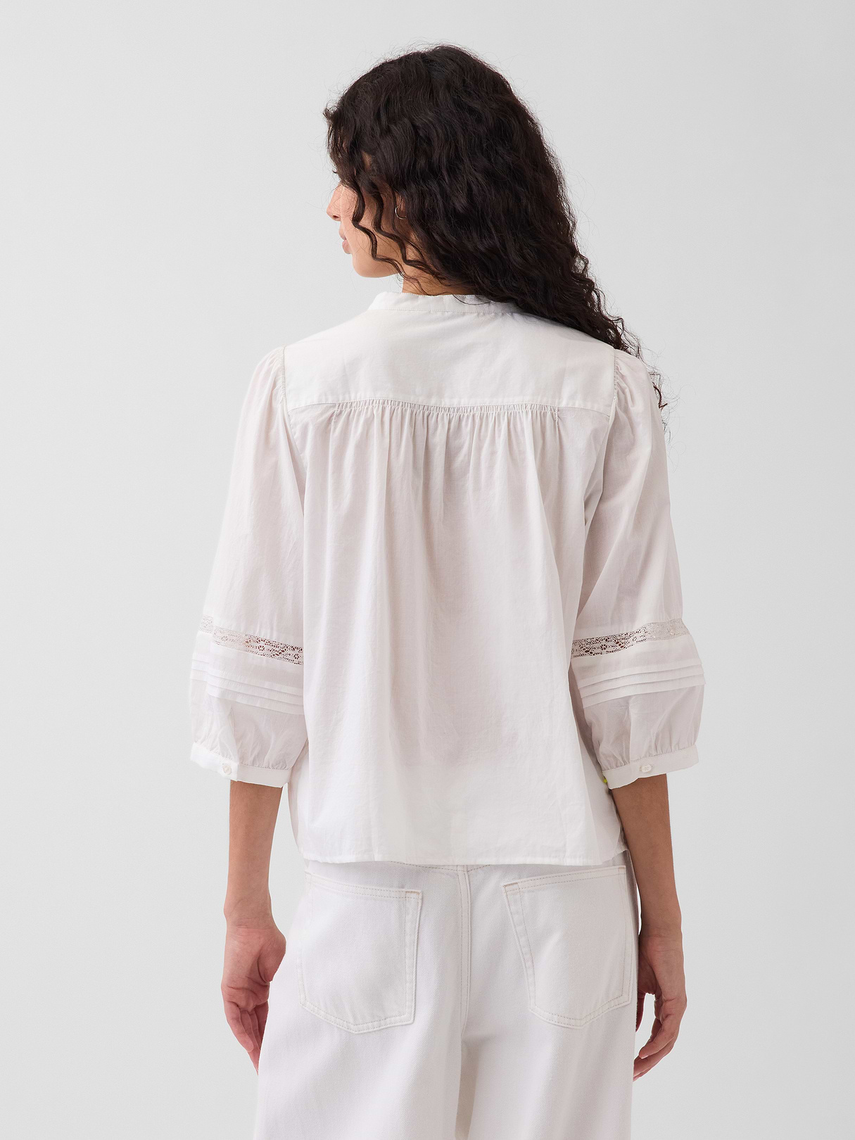 Lace-Trim Button-Front Swing Top - New off white