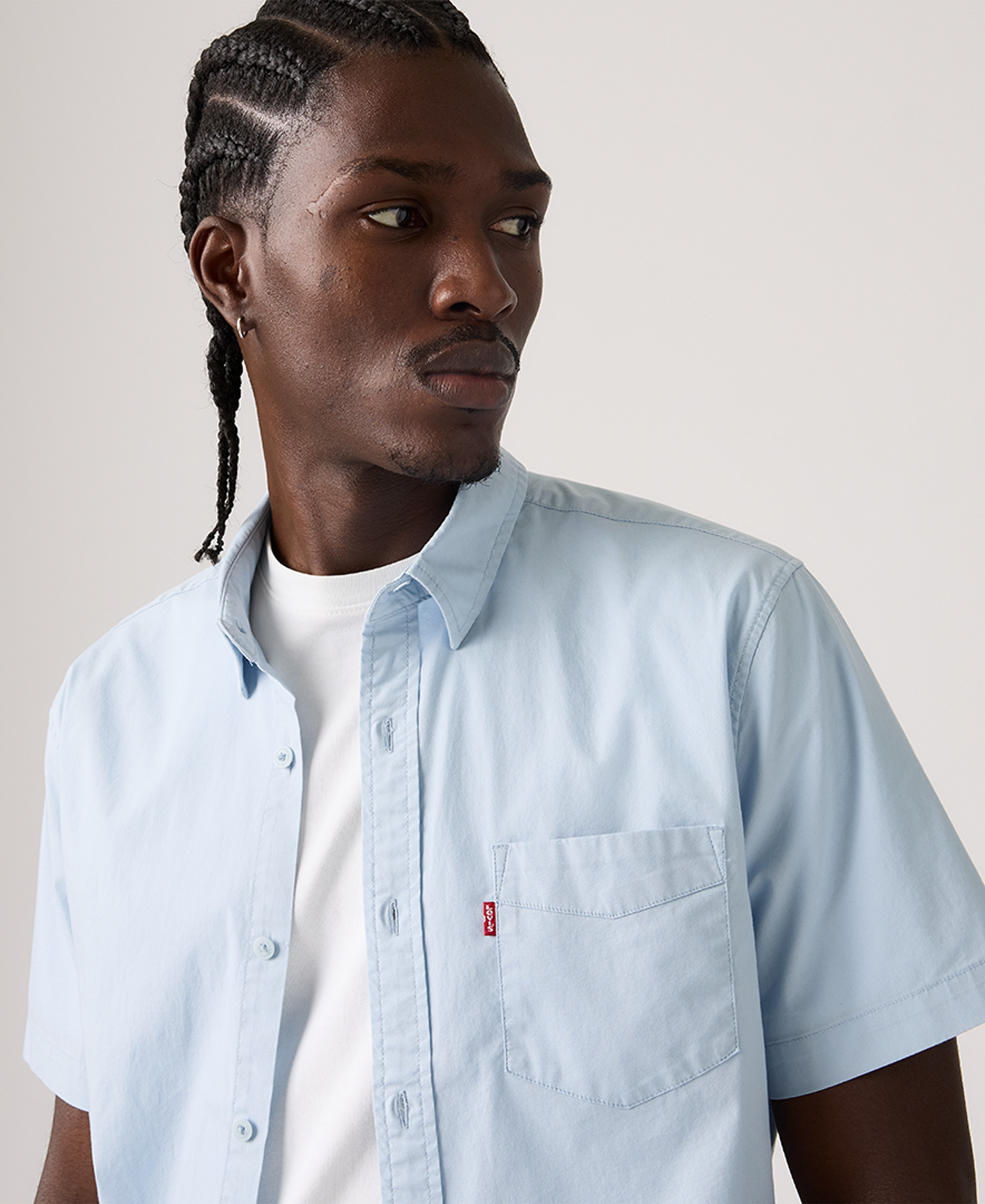 Levi's Men's Classic Pocket Short-Sleeve Shirt - Niagra Mist
