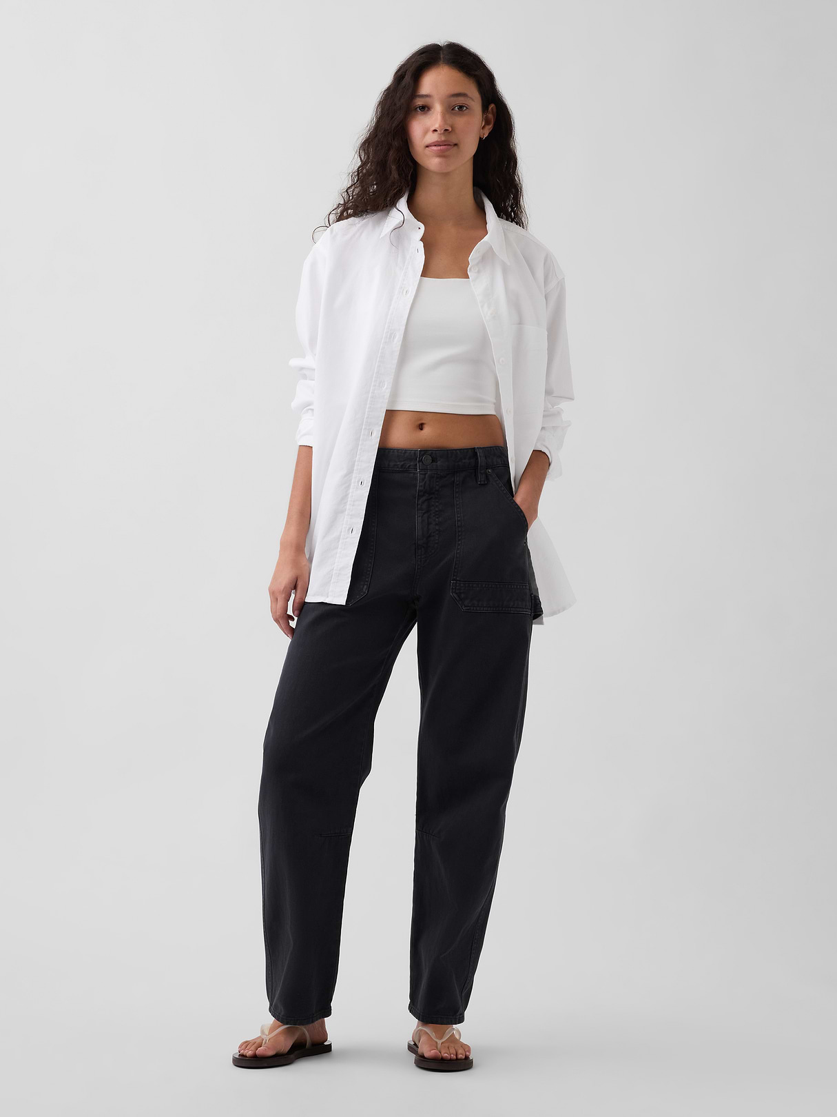 Mid Rise Barrel Utility Ankle Pants - Black