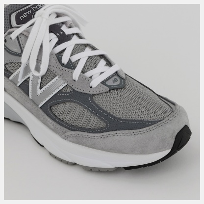 New Balance Made in USA 990v6, W990GL6