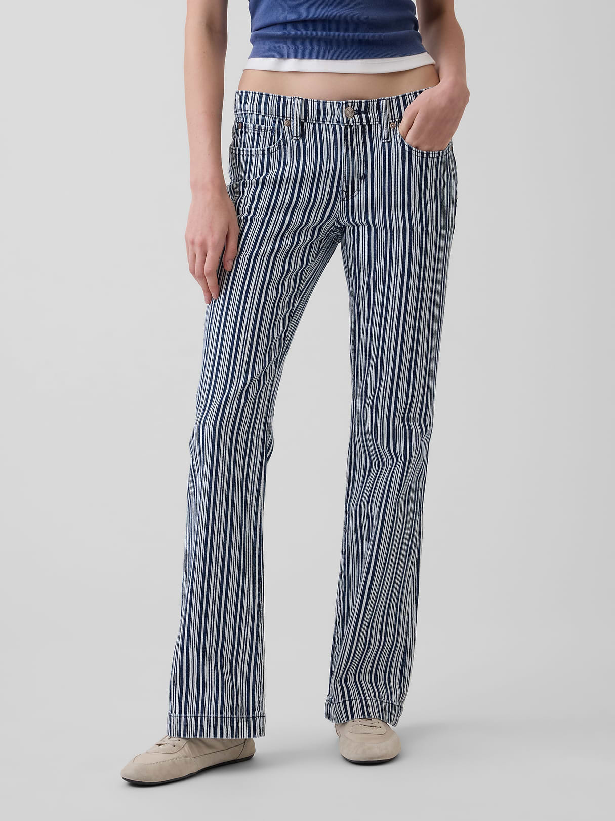 Low Rise Long & Lean Split-Hem Jeans - Blue railroad stripe