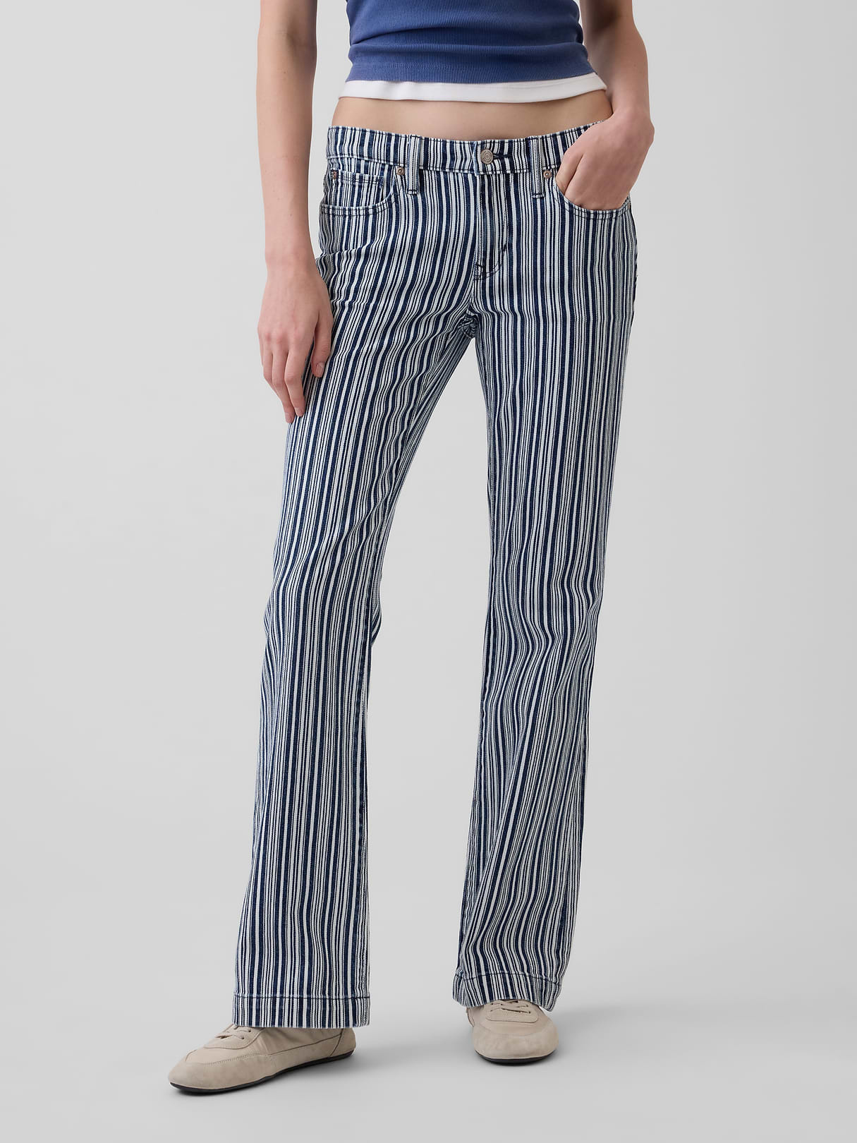 Low Rise Long & Lean Split-Hem Jeans - Blue railroad stripe