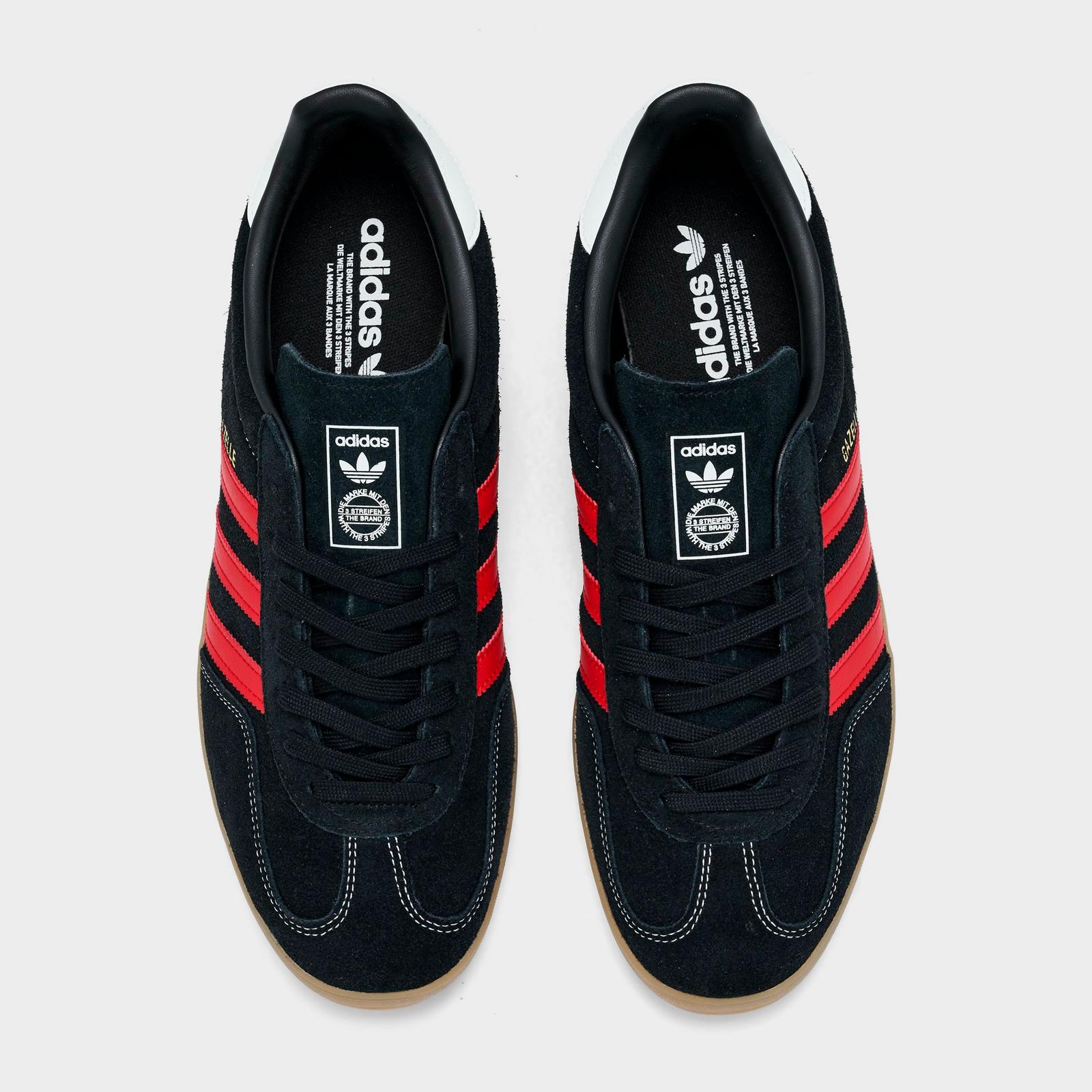 Men's adidas Originals Gazelle Indoor Casual Shoes - Core Black/Better Scarlet/Gum - view 5
