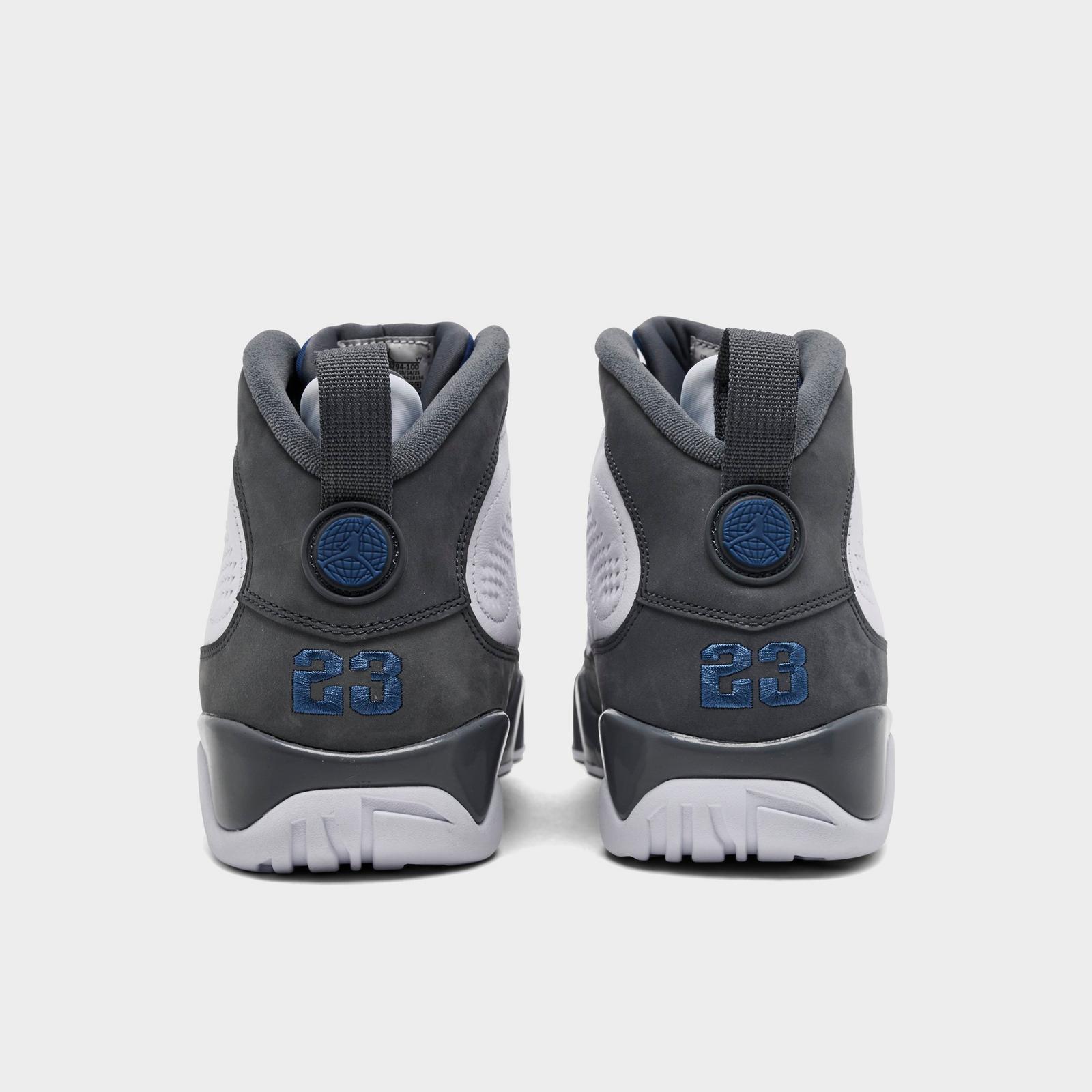 Men's Air Jordan Retro 9 Basketball Shoes - White/French Blue/Flint Grey - view 4