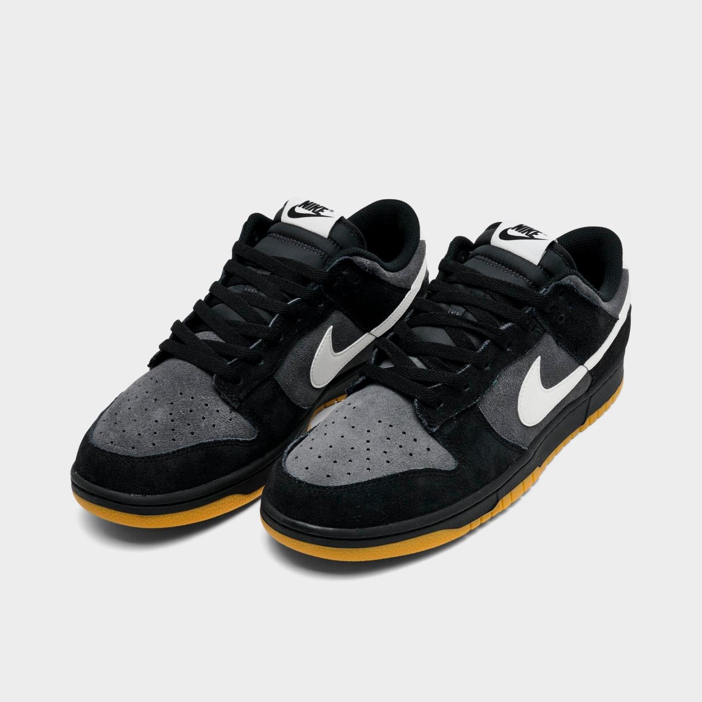 Men's Nike Dunk Low Retro SE Casual Shoes - Black/Grey/Gum