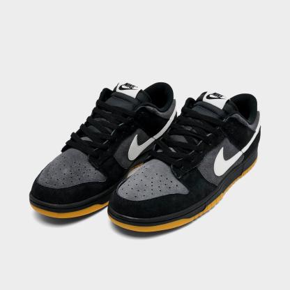 Men's Nike Dunk Low Retro SE Casual Shoes - Black/Grey/Gum
