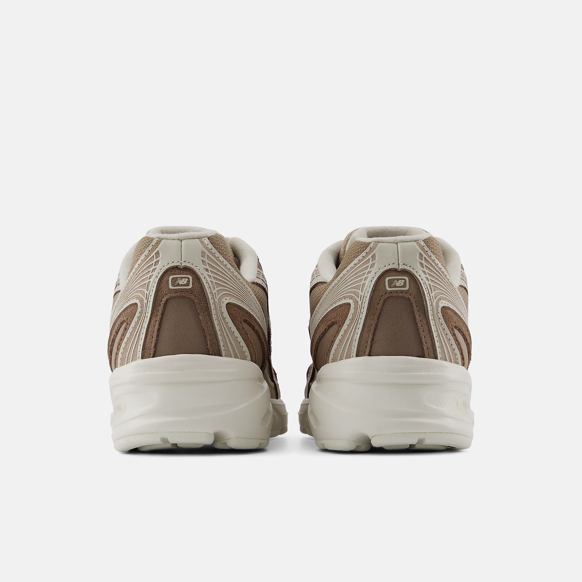 New Balance 740, U7403TR