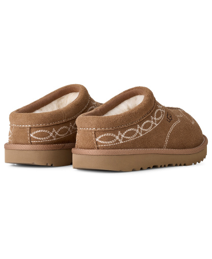 UGG® Kids Tasman II Western Clog Round Toe Slippers - Chestnut