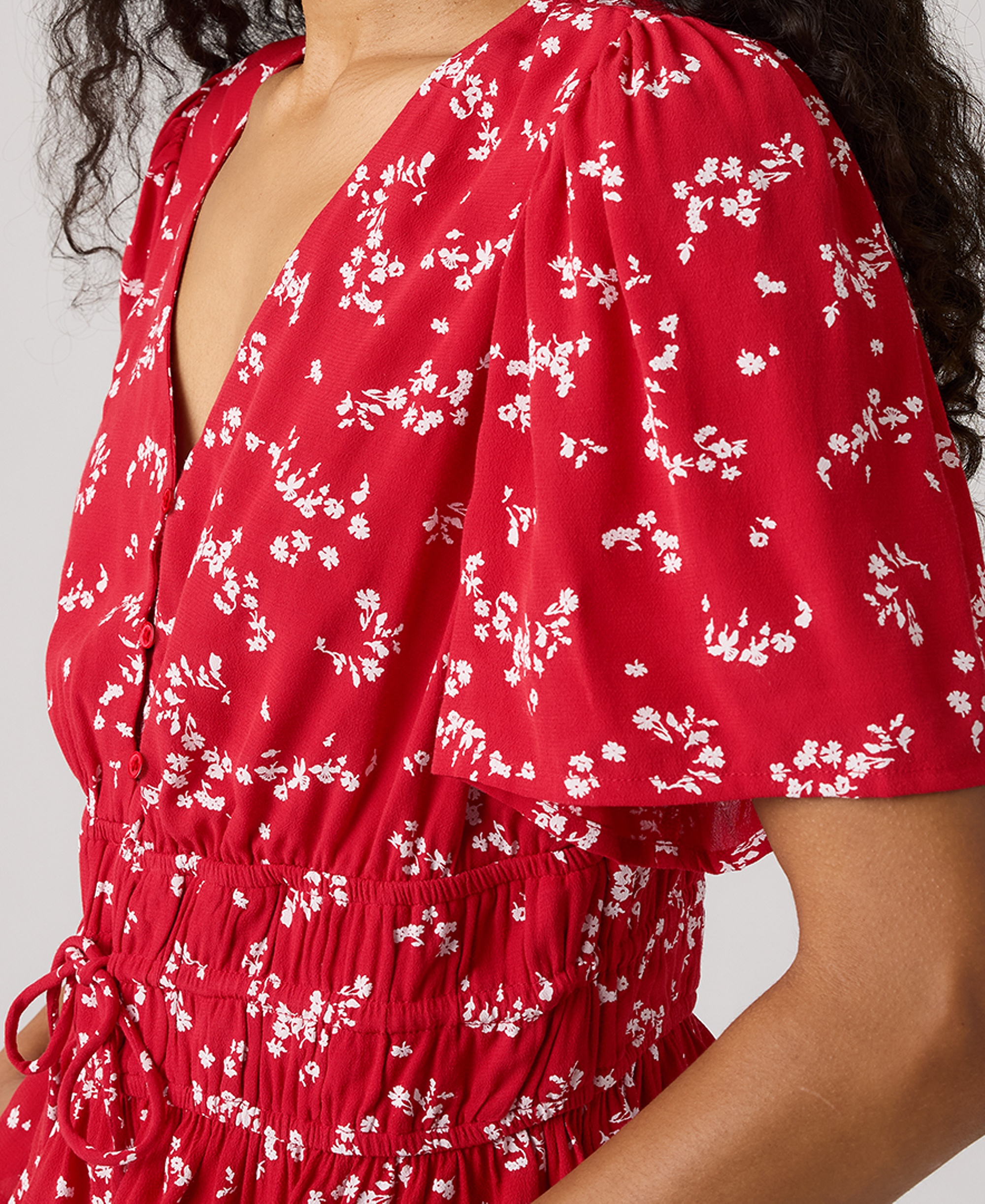 Levi's Women's V-Neck Ryan Short-Sleeve Crepe Blouse - Janet Floral Urban Red