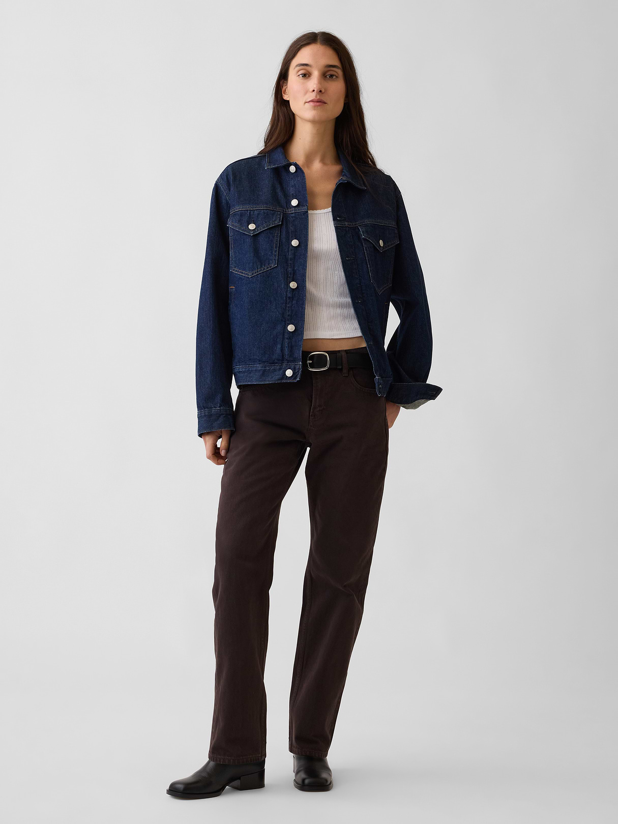 Mid Rise Straight Taper Jeans - Dark brown
