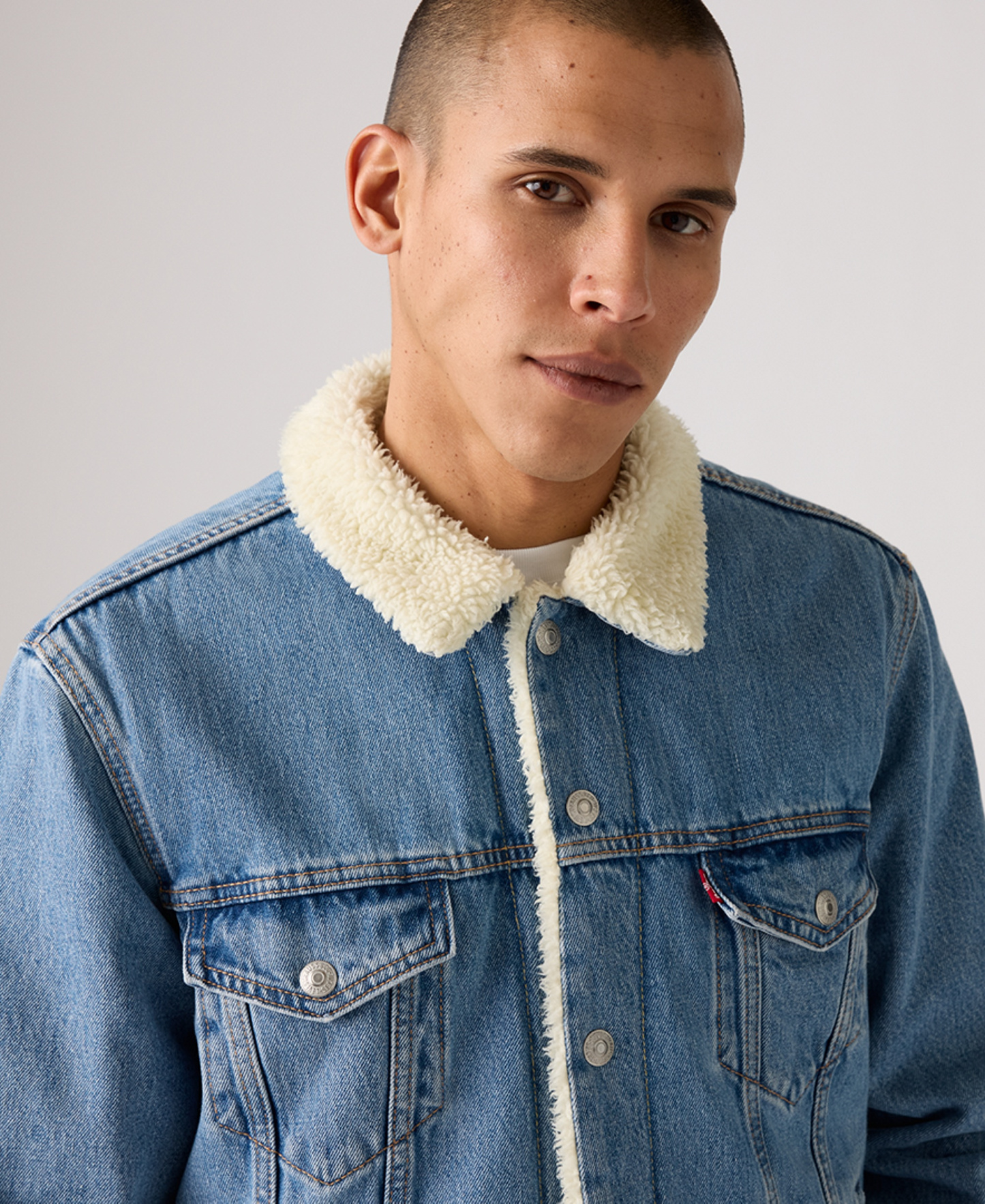 Levi's Men's Regular Fit Sherpa Denim Trucker Jacket - Lite Stonewash