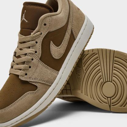 Women's Air Jordan Retro 1 Low Casual Shoes - Legend Medium Brown/Chalk/Light British Tan - view 3