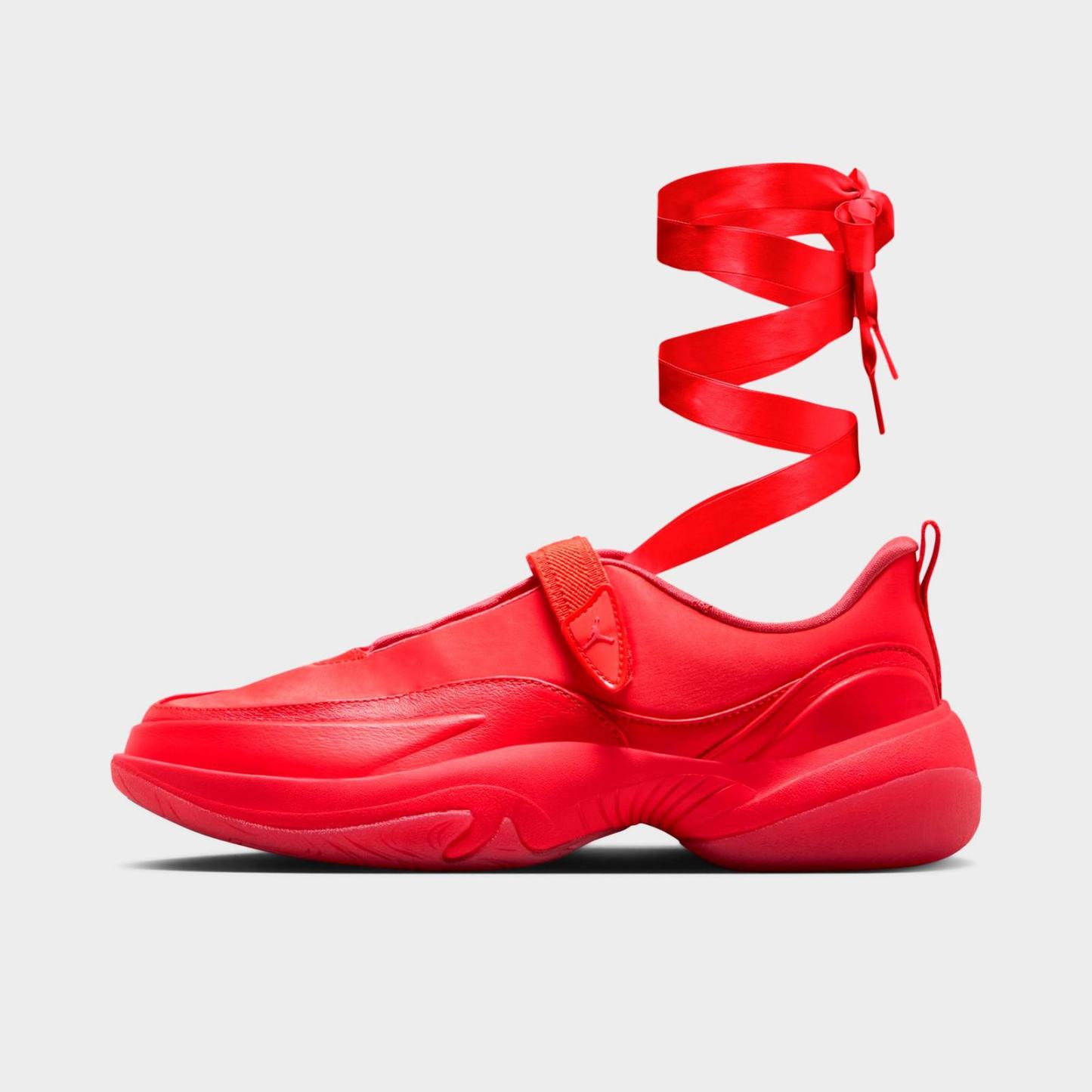 Women's Jordan Pointe Casual Shoes - Chile Red/Deep Maroon/Pueblo Red - Left shoe facing left. Outside of the shoe. - view 1