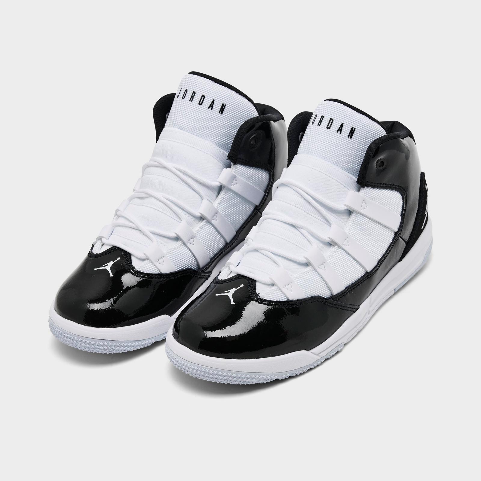 Boys' Little Kids' Jordan Max Aura Basketball Shoes - Black/White - view 2