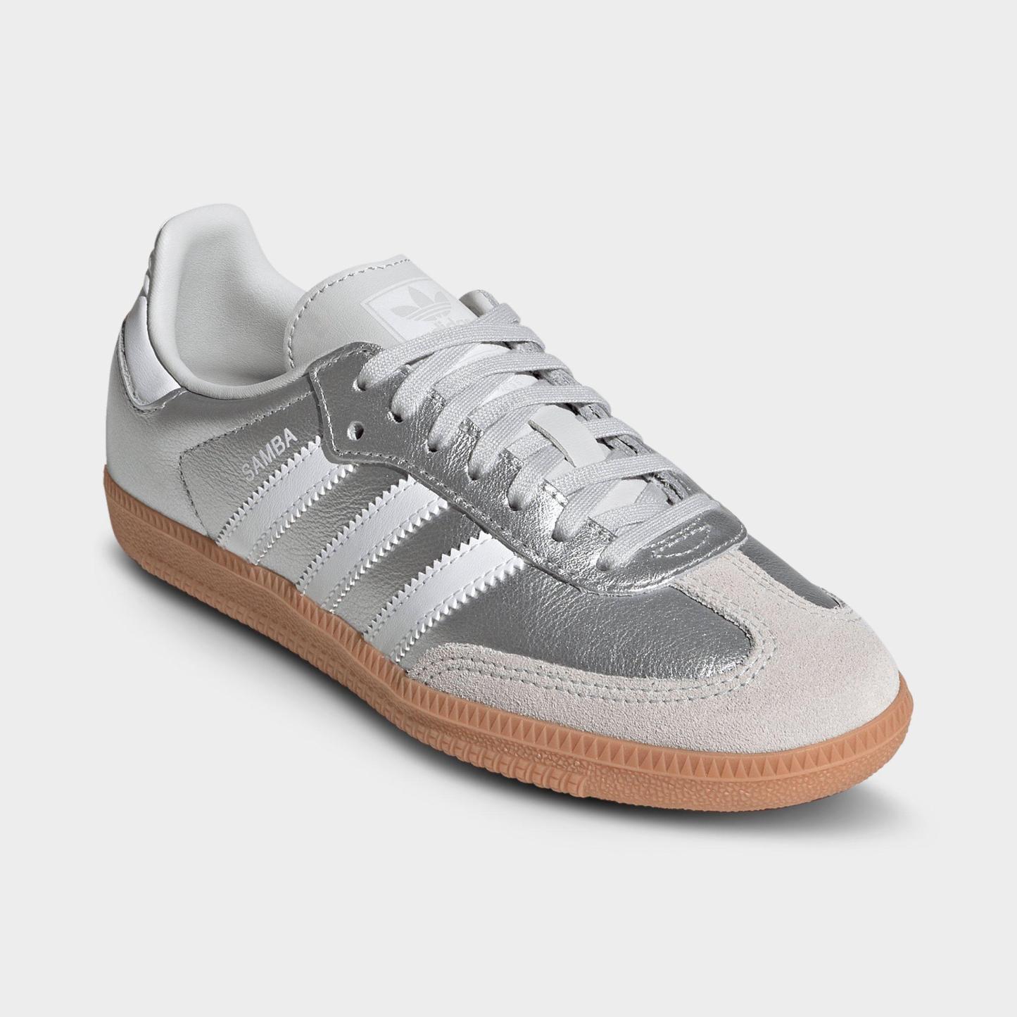 Big Kids' adidas Originals Samba OG Casual Shoes - Part 1 - Silver Metallic/White/Gum - Both shoes facing left