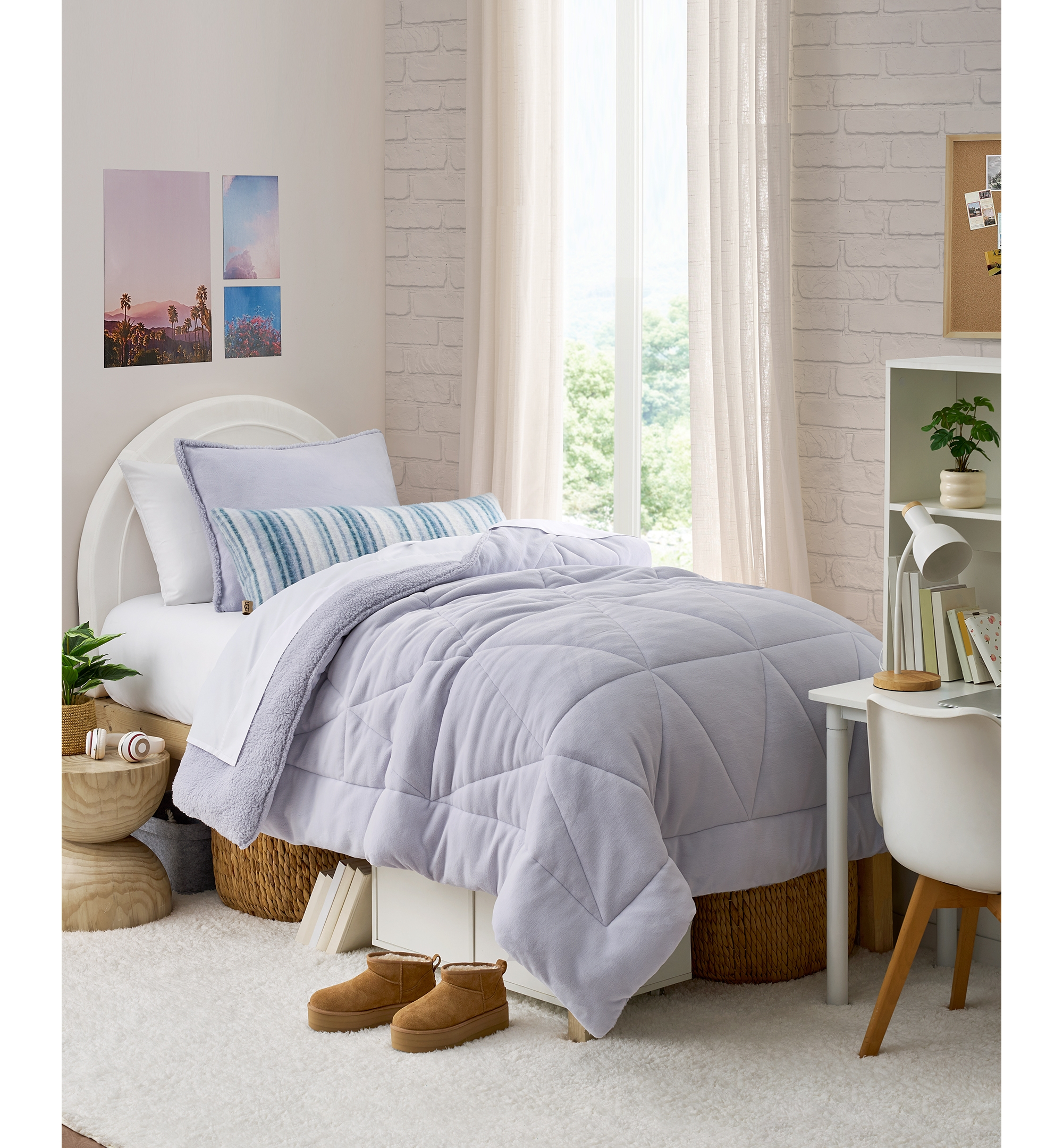 UGG® Avery Plush Reversible Comforter Sets - Lilac Hint