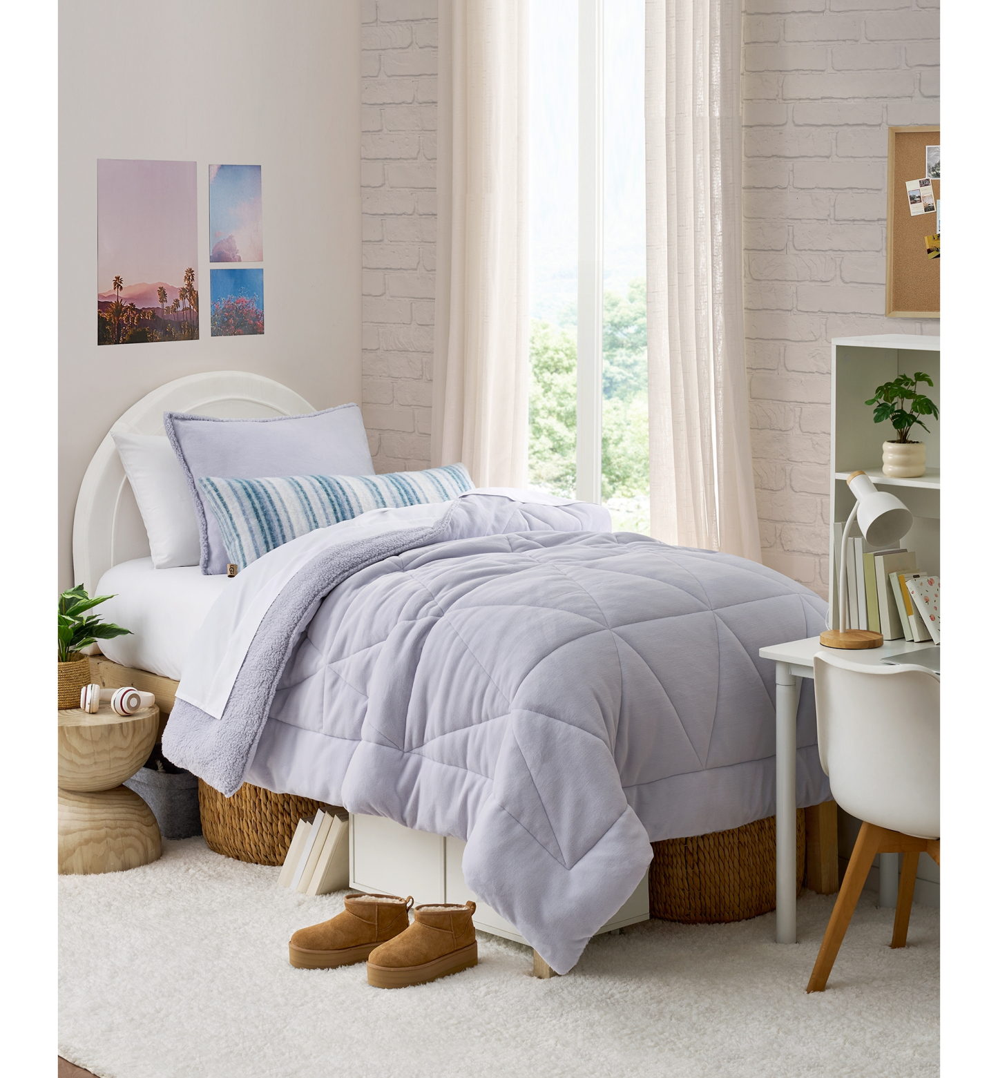 UGG® Avery Plush Reversible Comforter Sets - Lilac Hint