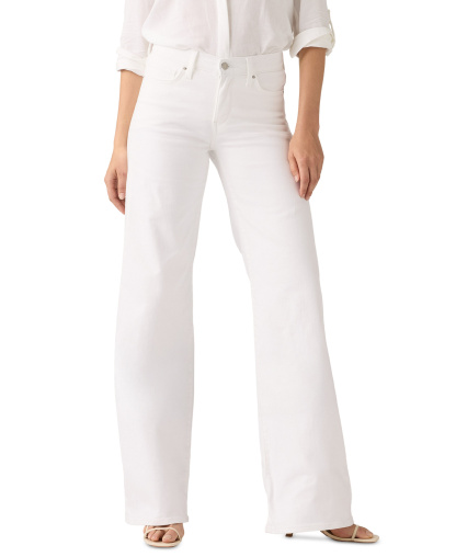 Levi's Women's 318 Shaping Stellar-Stretch Wide-Leg Jeans - Soft Clean White