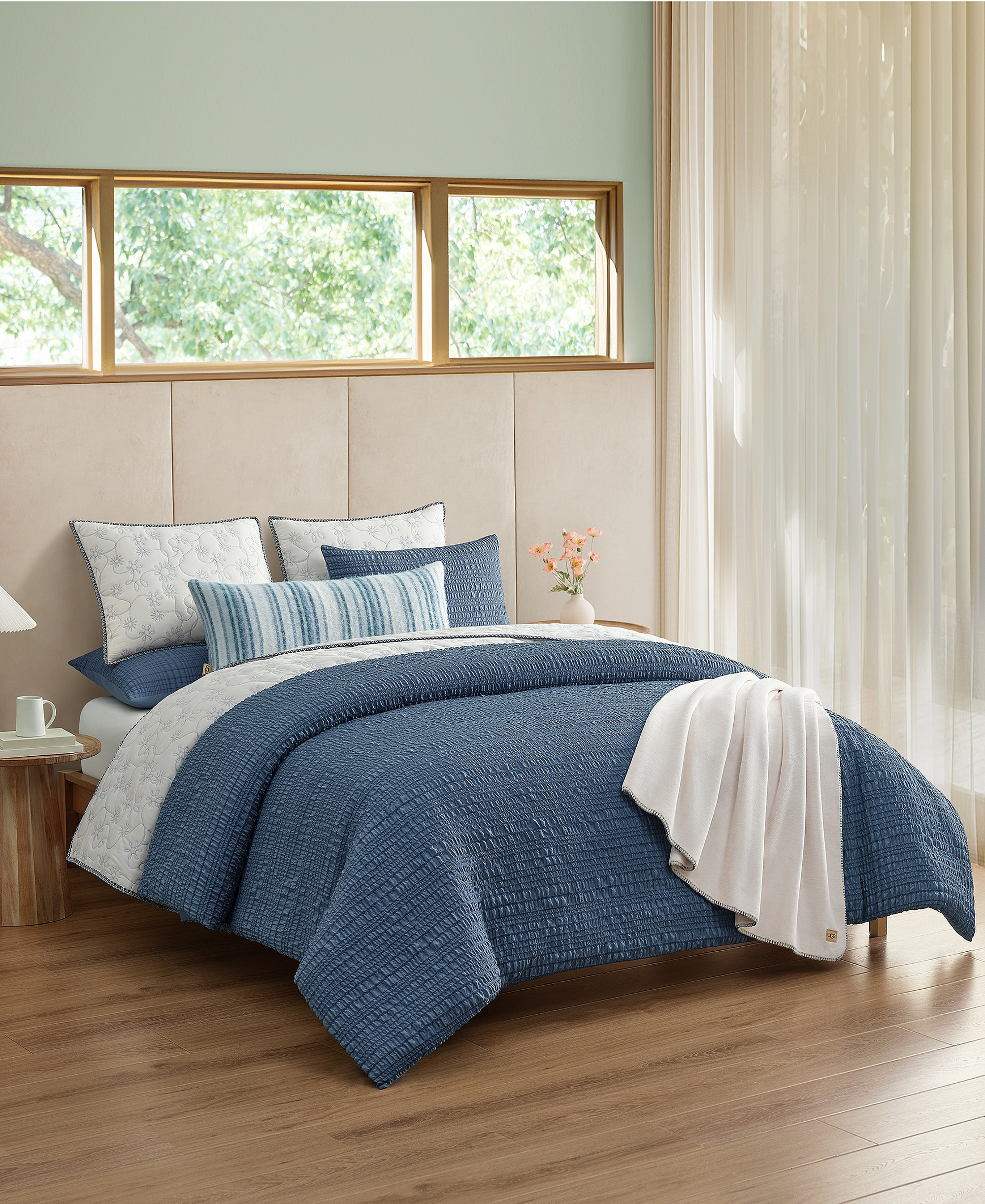 UGG® Devon Seersucker 2-Piece Comforter Set, Twin XL - Tahoe Blue