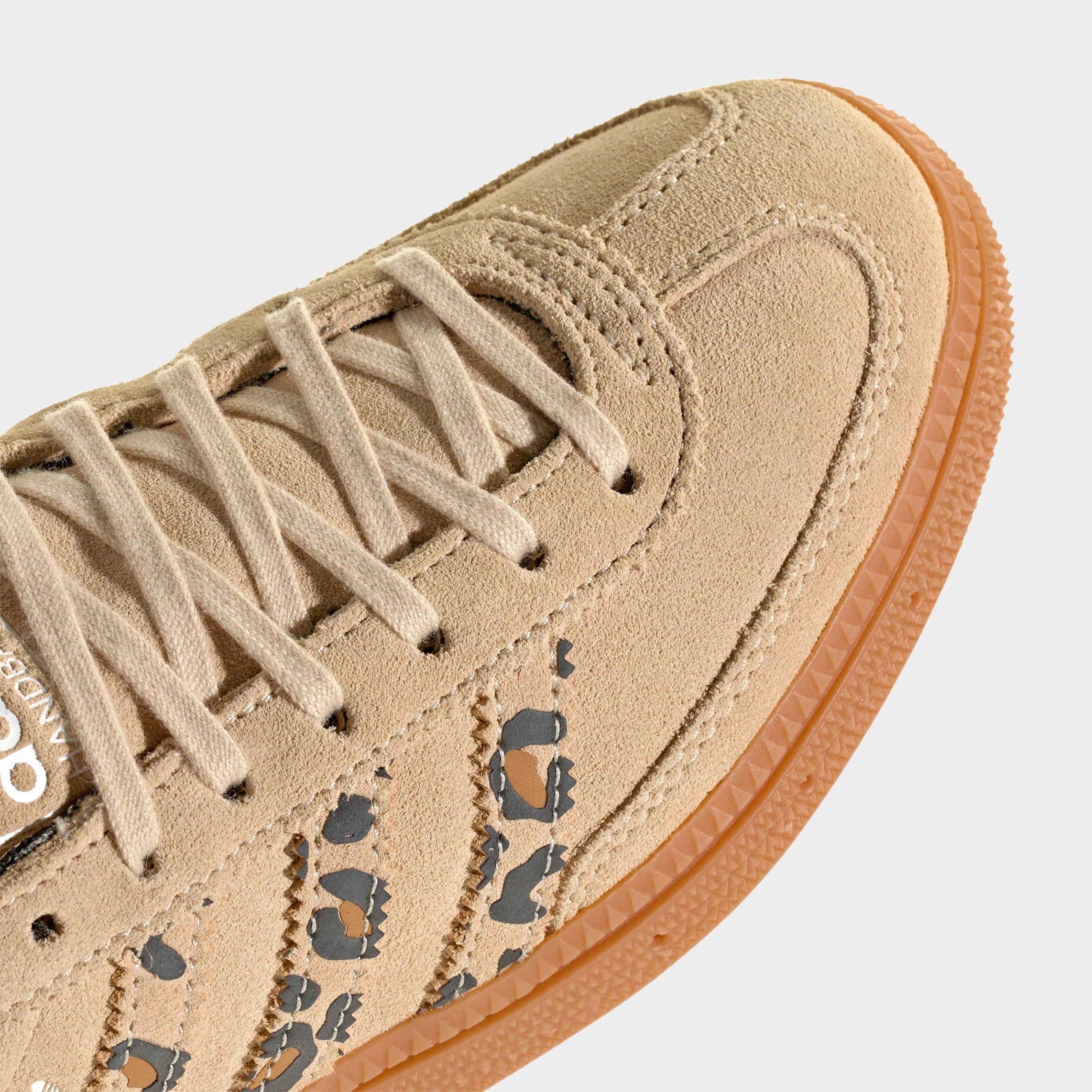 Big Kids' adidas Originals Handball Spezial Casual Shoes - Part 2 - Sand Strata/Cloud White/Mesa - Detail shot