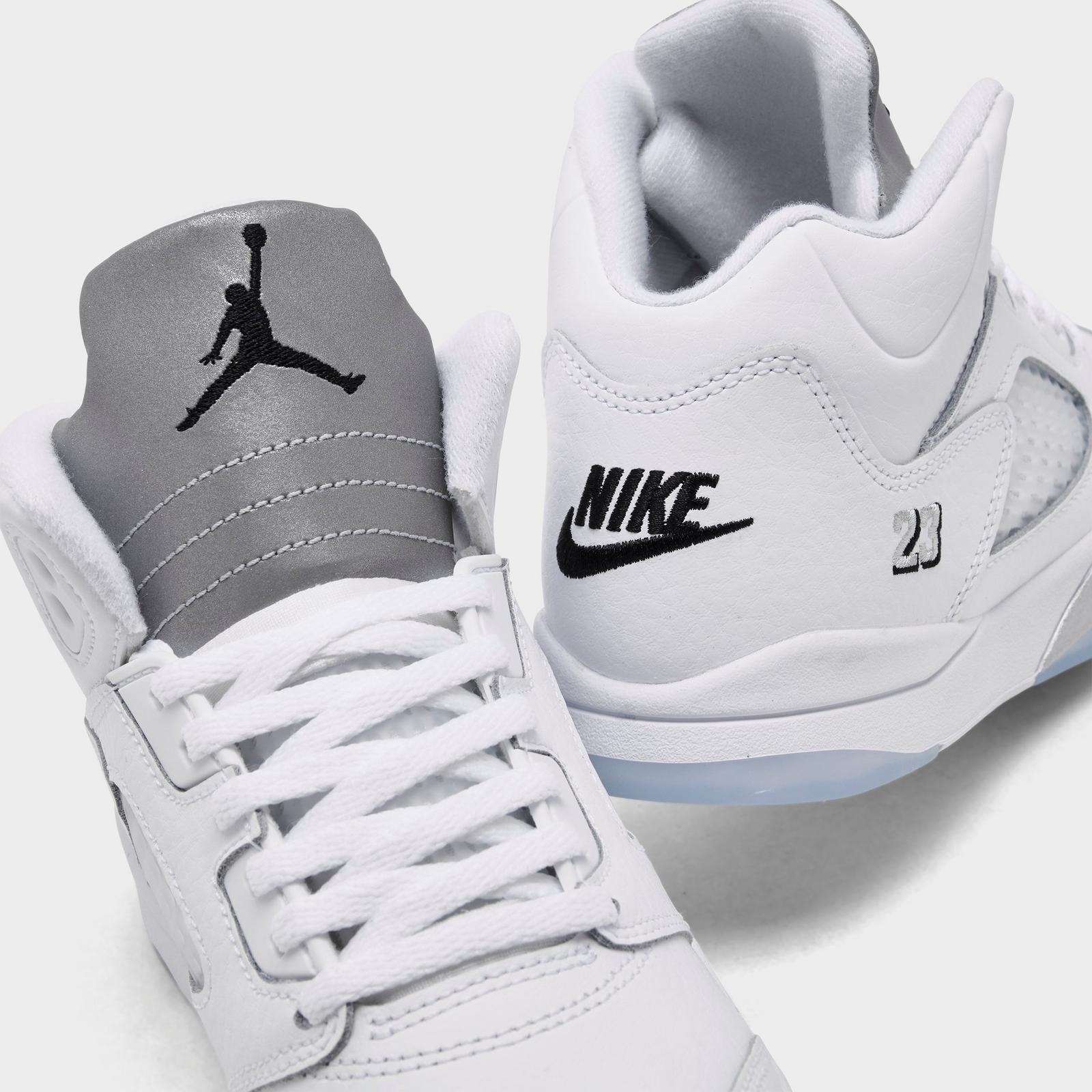 Little Kids' Air Jordan Retro 5 Basketball Shoes - White/Metallic Silver/Black - view 3