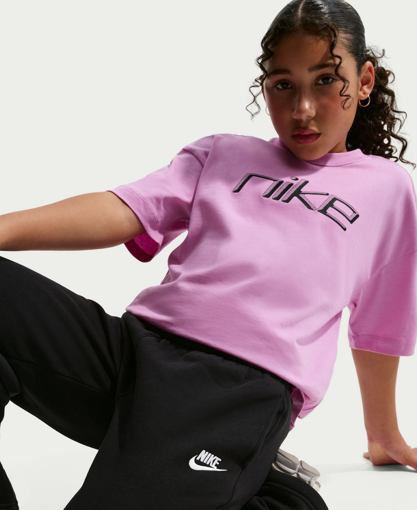 Nike Girls' and Boys' 7-20 Sportswear Loose Open-Hem Pants - Black