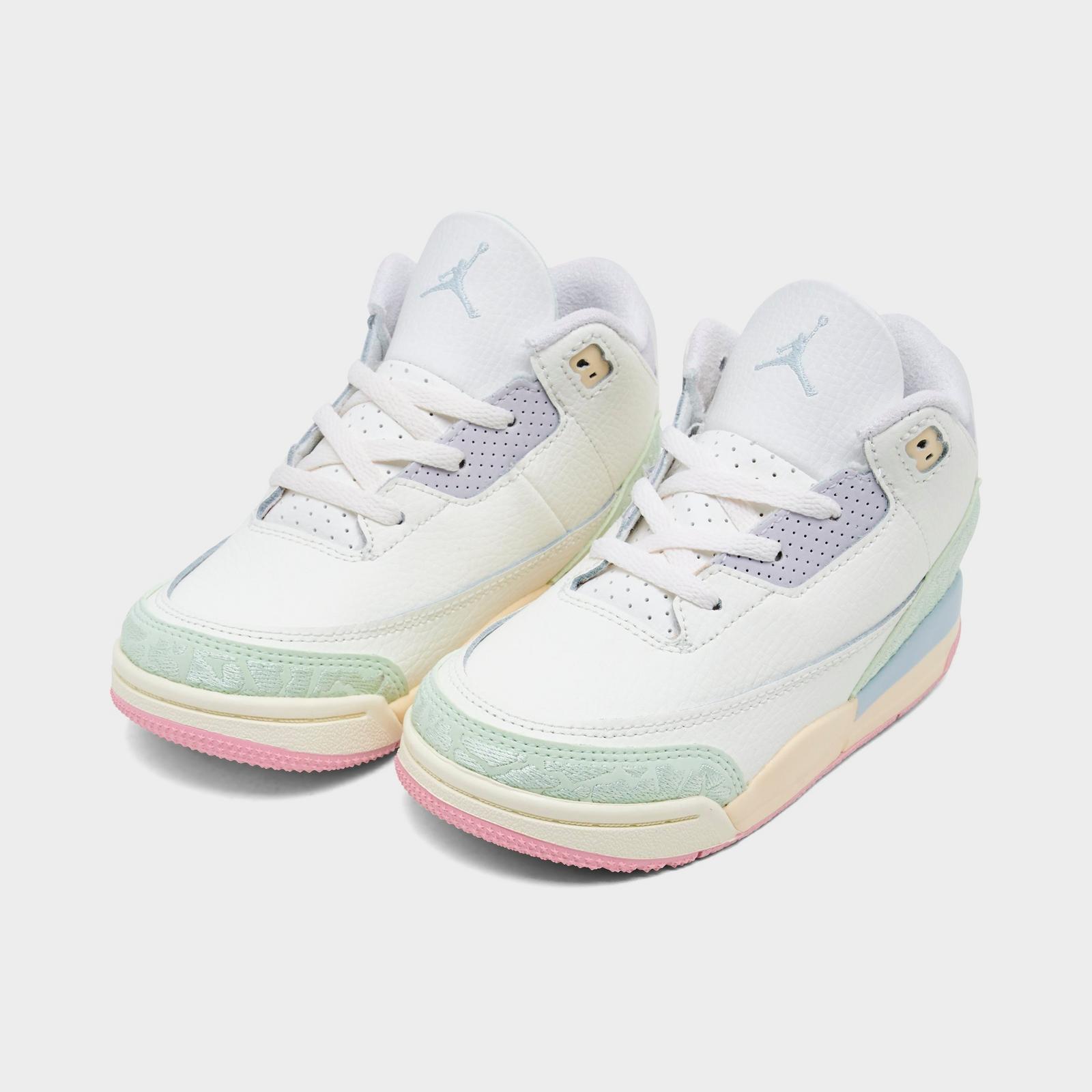 Kids' Toddler Air Jordan Retro 3 Basketball Shoes - Sail/Jade Aura/Aura/Iced Carmine/Muslin/Iris Whisper - view 2