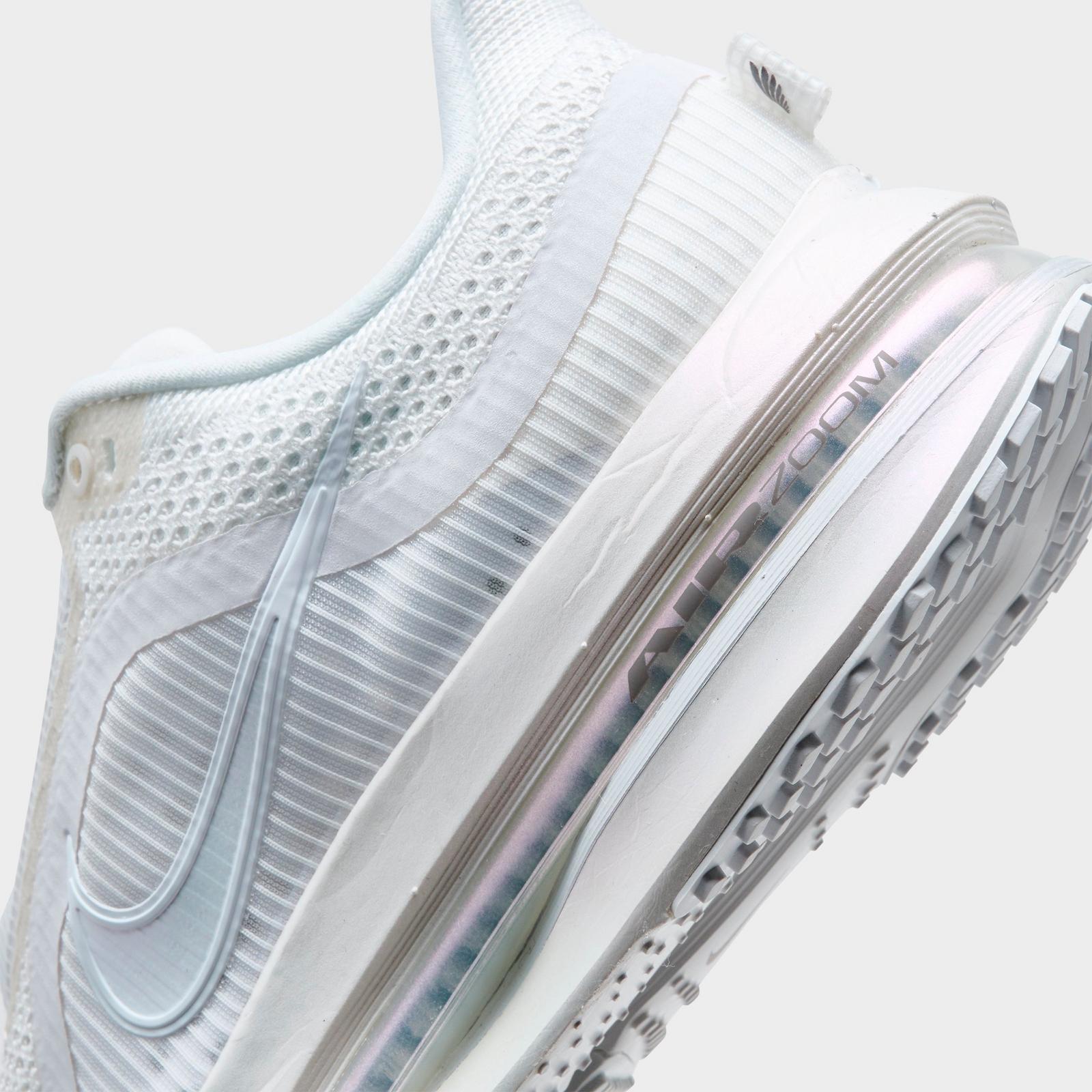 Women's Nike Pegasus Premium Running Shoes - Summit White/Pure Platinum/Pencil Point/White