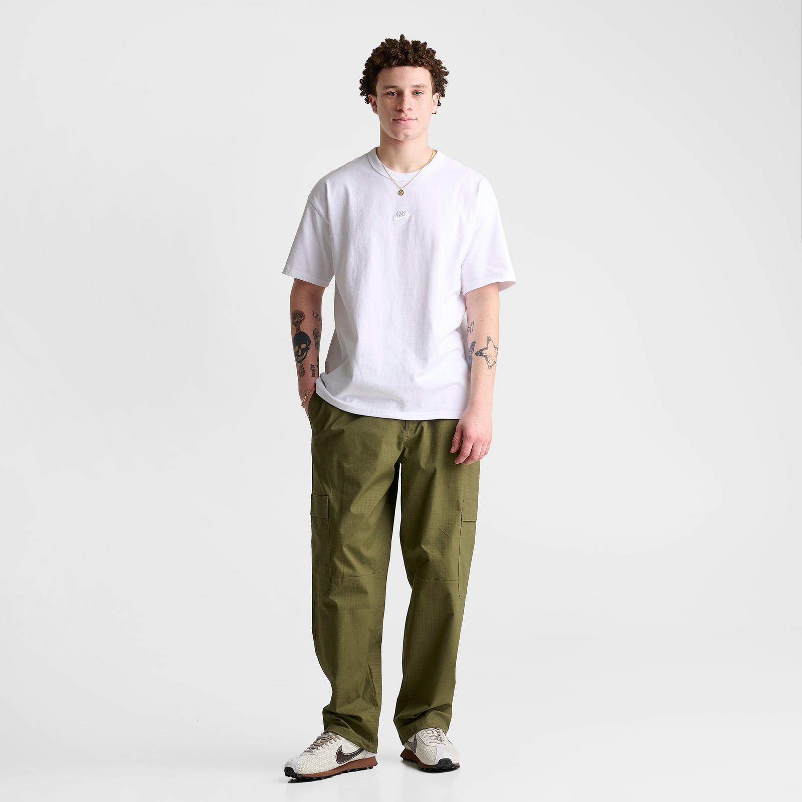 Men's Nike Sportswear Premium Essentials Futura T-Shirt - White