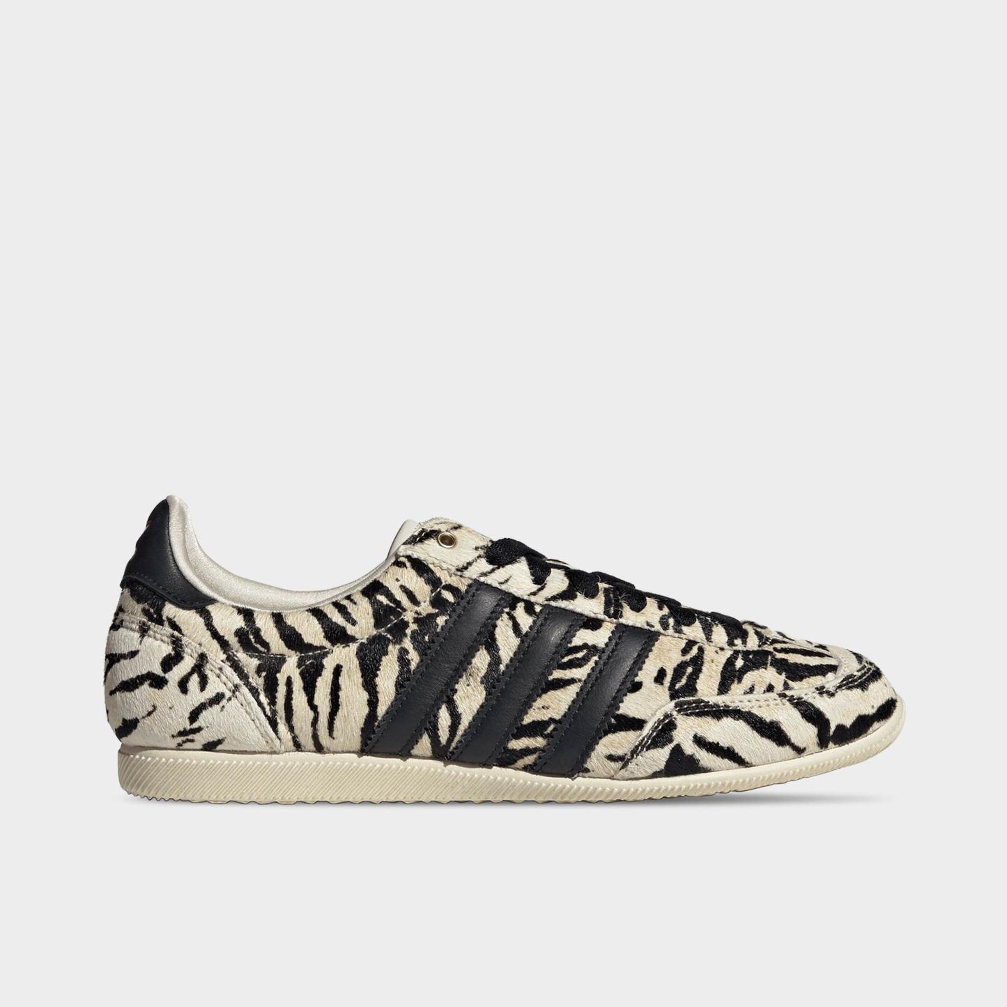 Women's adidas Originals Japan Casual Shoes - Part 3 - Off White/Core Black/Core Black - Left shoe facing left. Outside of the shoe.