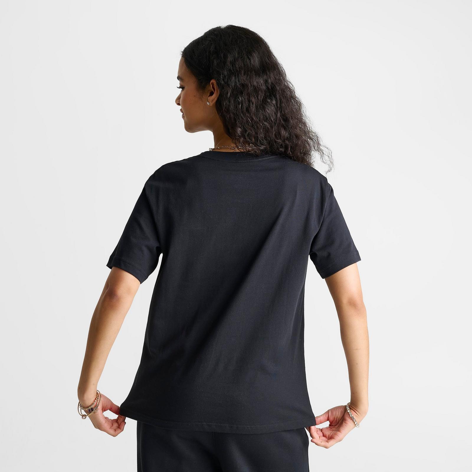 Women's Jordan Varsity Graphic T-Shirt - Black/White - view 4