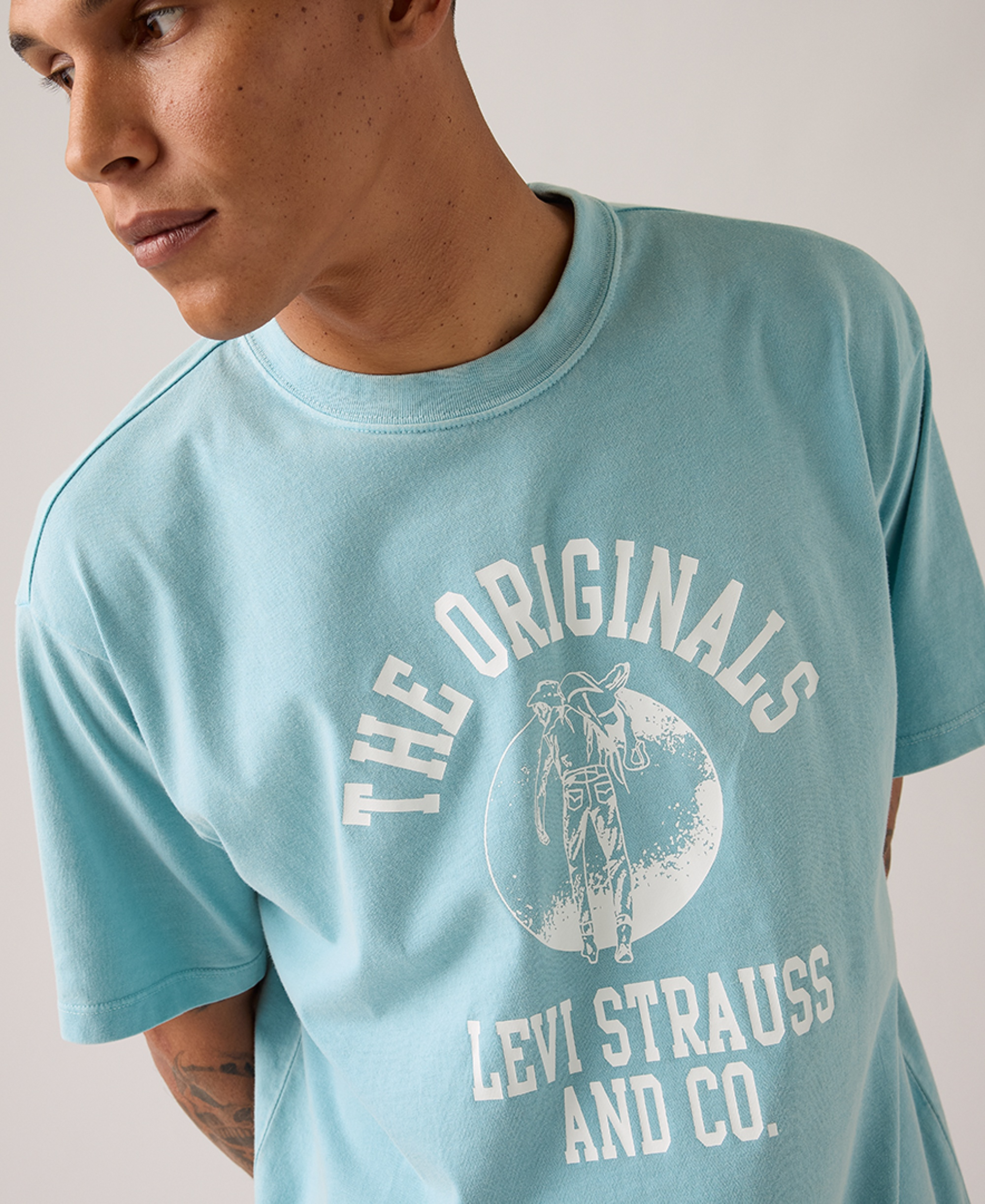 Levi's Men's Vintage Graphic T-Shirt - Forget Me Not