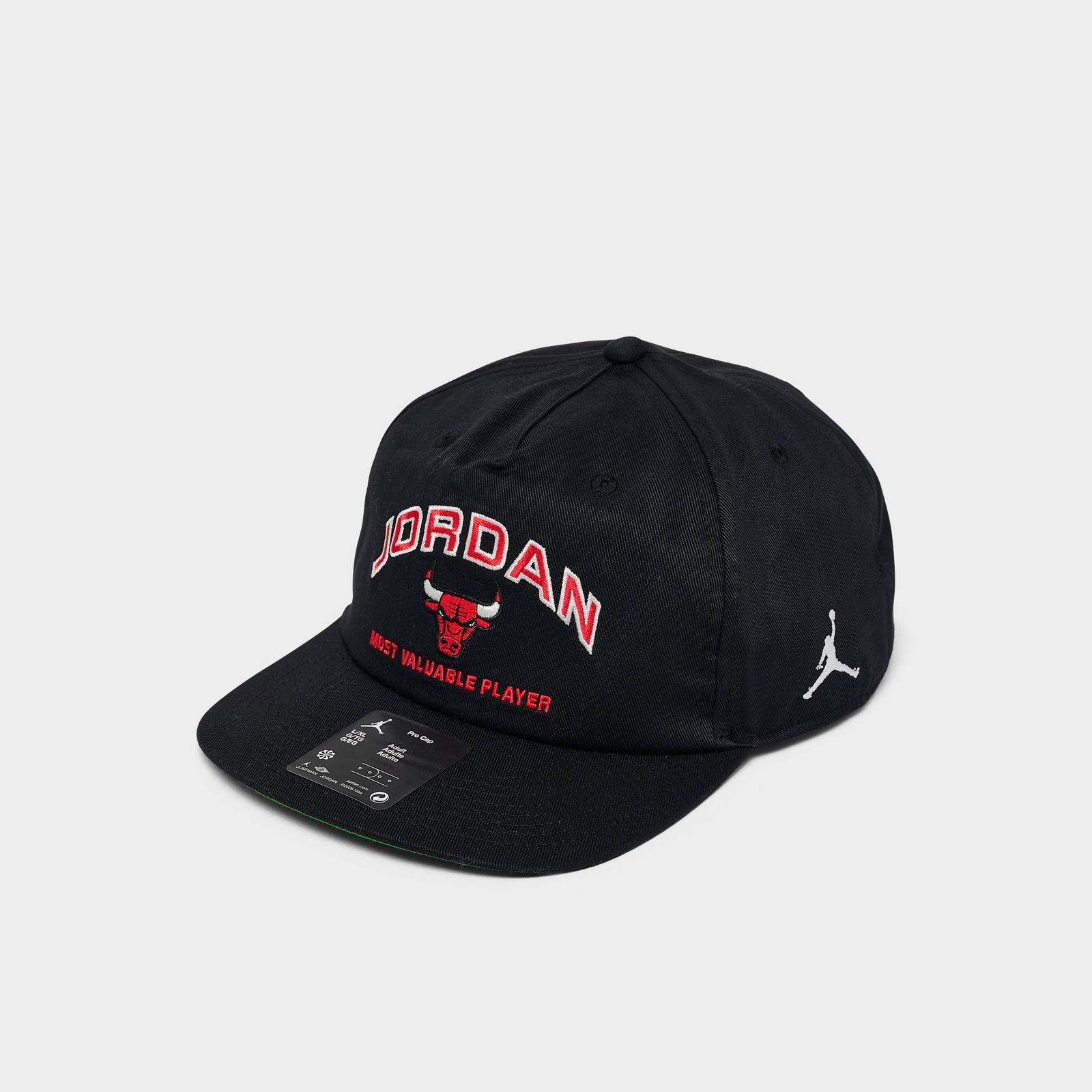 Jordan Chicago Bulls NBA Pro Snapback Hat - Black/Red - view 2