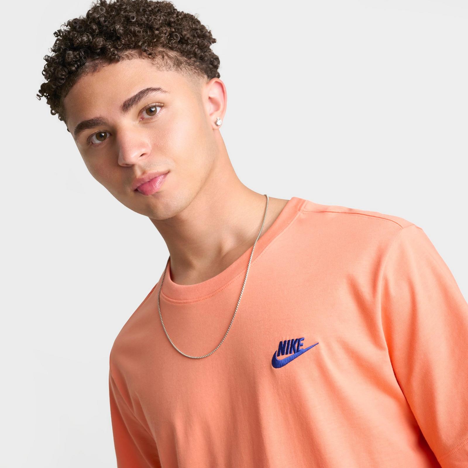 Nike Sportswear Club T-Shirt - Orange Frost