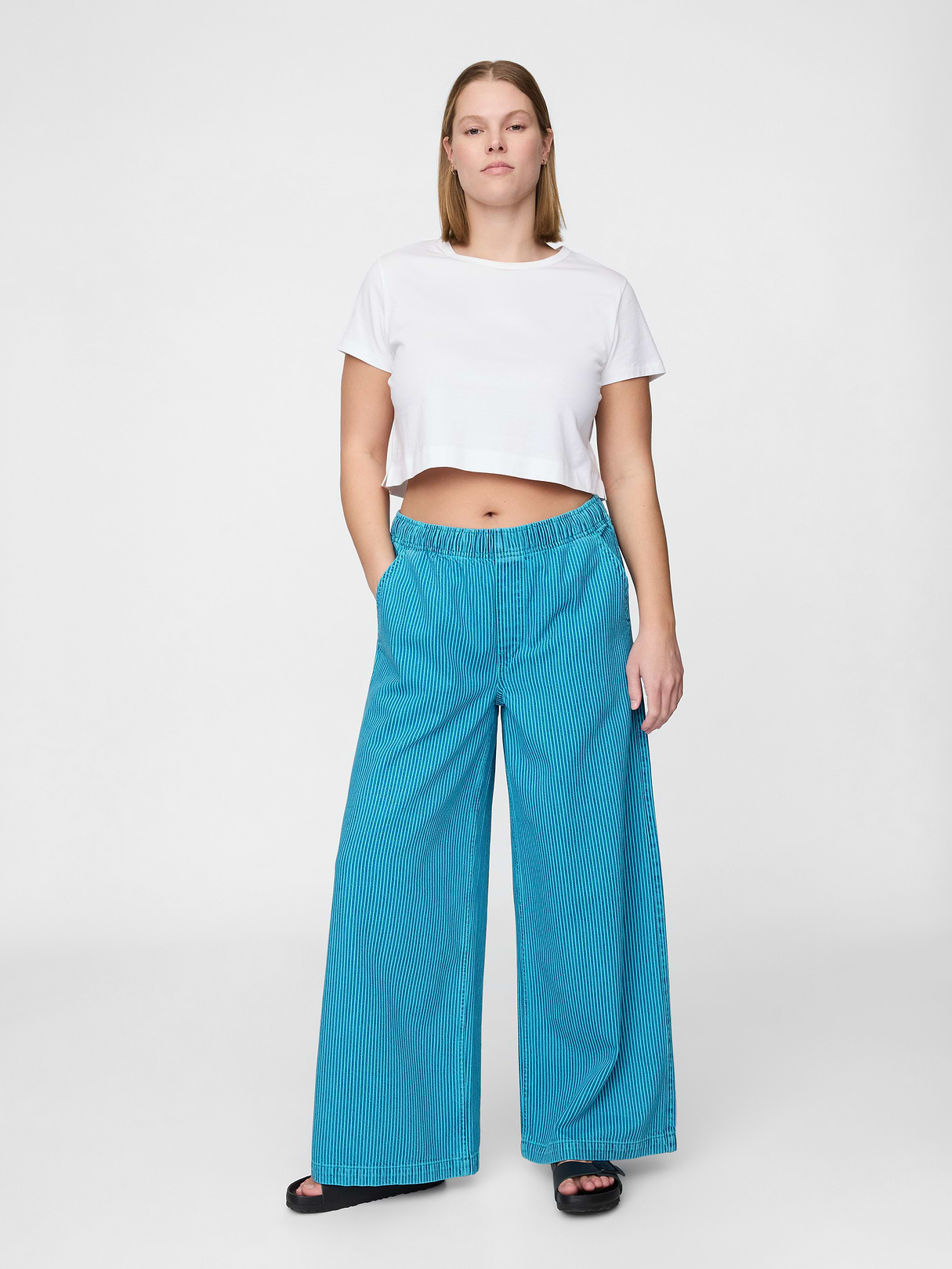 Mid Rise UltraSoft Easy Baggy Jeans - Cyan blue