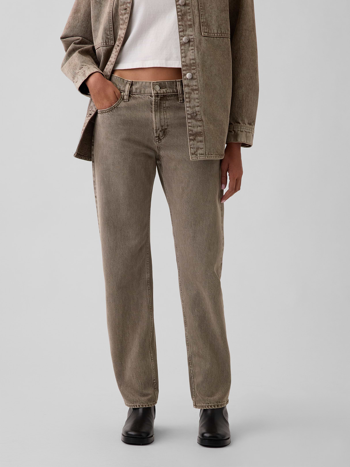 Mid Rise Straight Taper Jeans - Brown acid wash