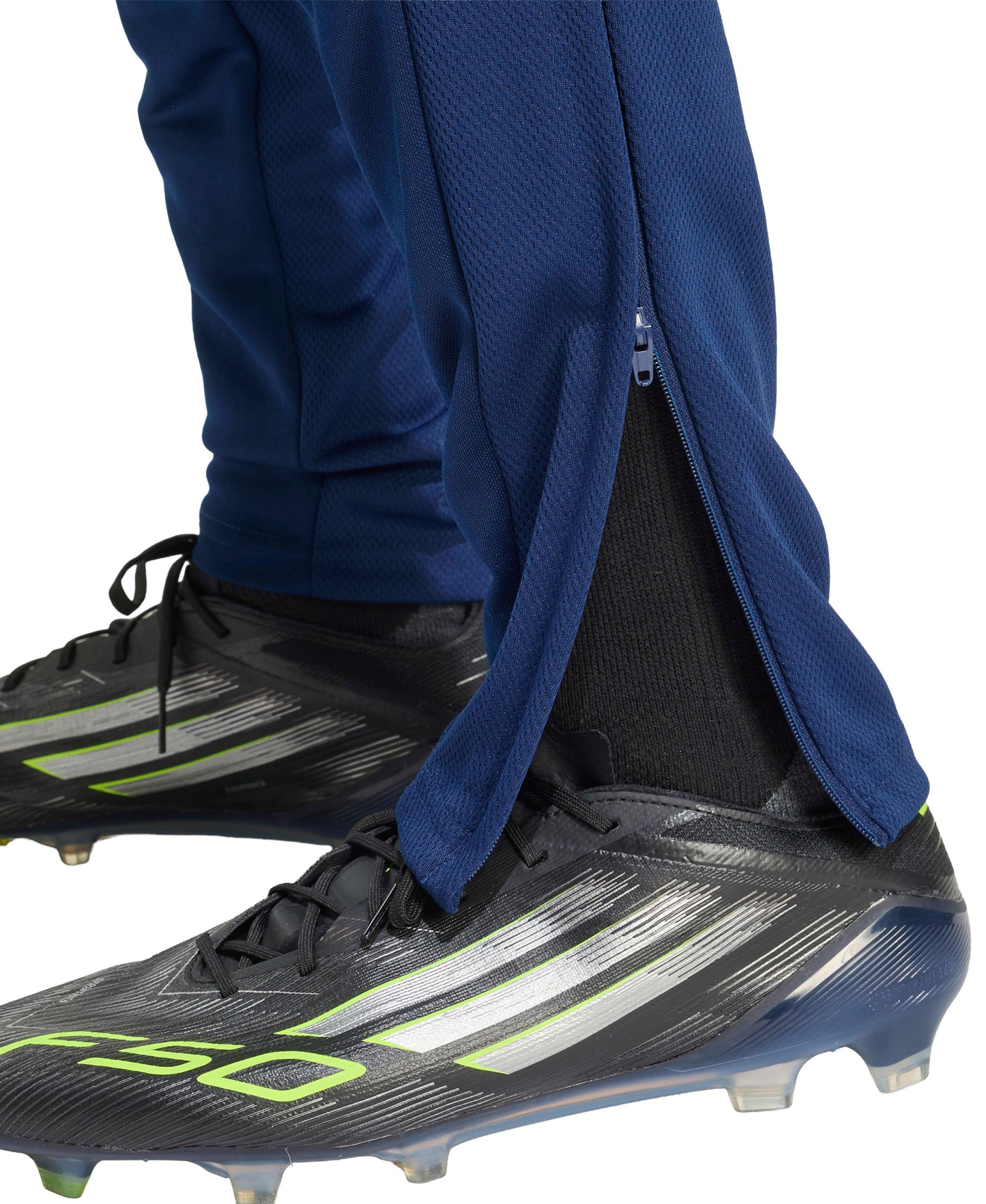 adidas Men's Tiro 26 League Mid-Rise Training Pants - Team Navy/white