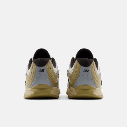 New Balance RC56, URC567HN