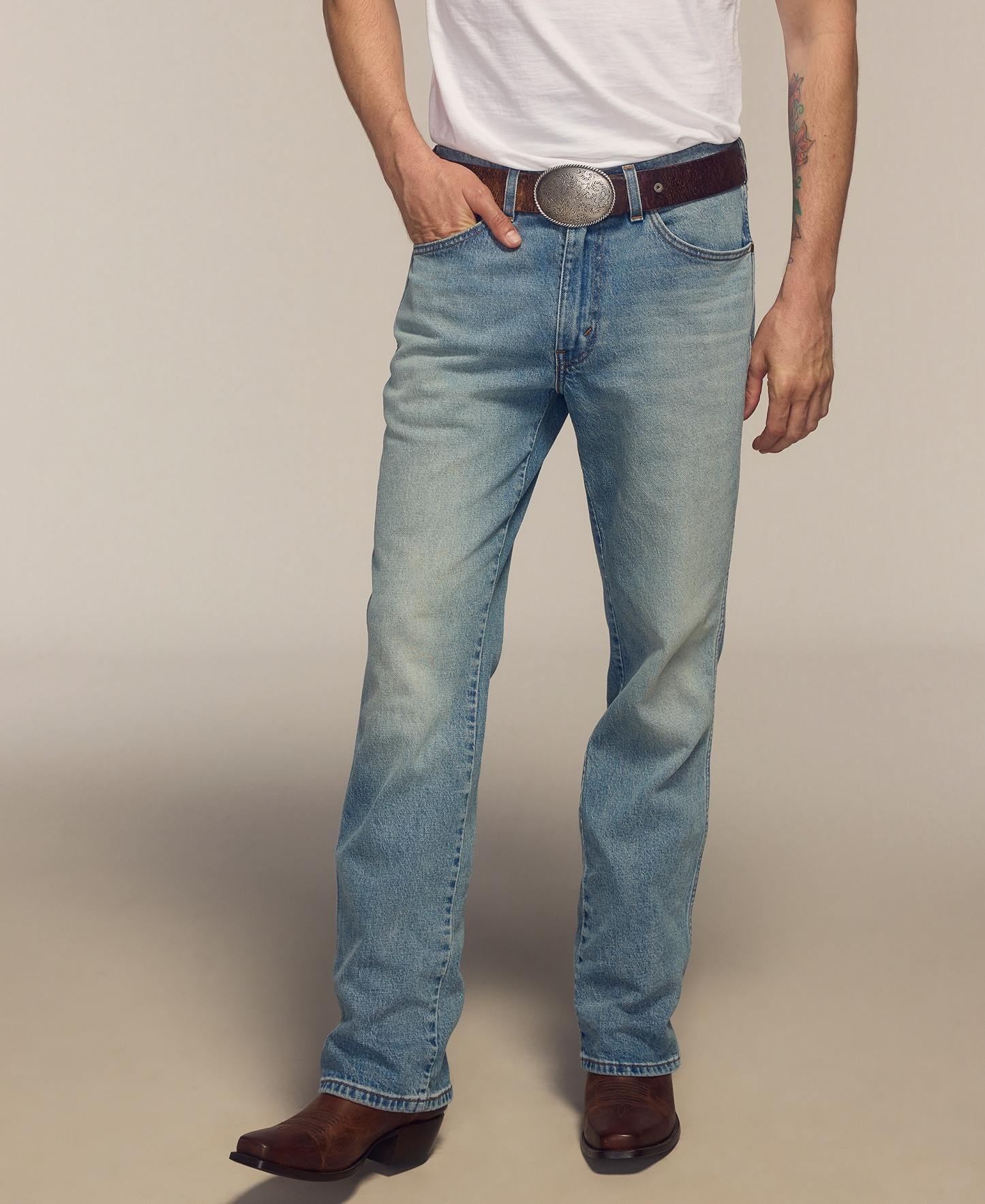 Levi's Men's 537 Regular-Fit Bootcut Jeans - Running Early