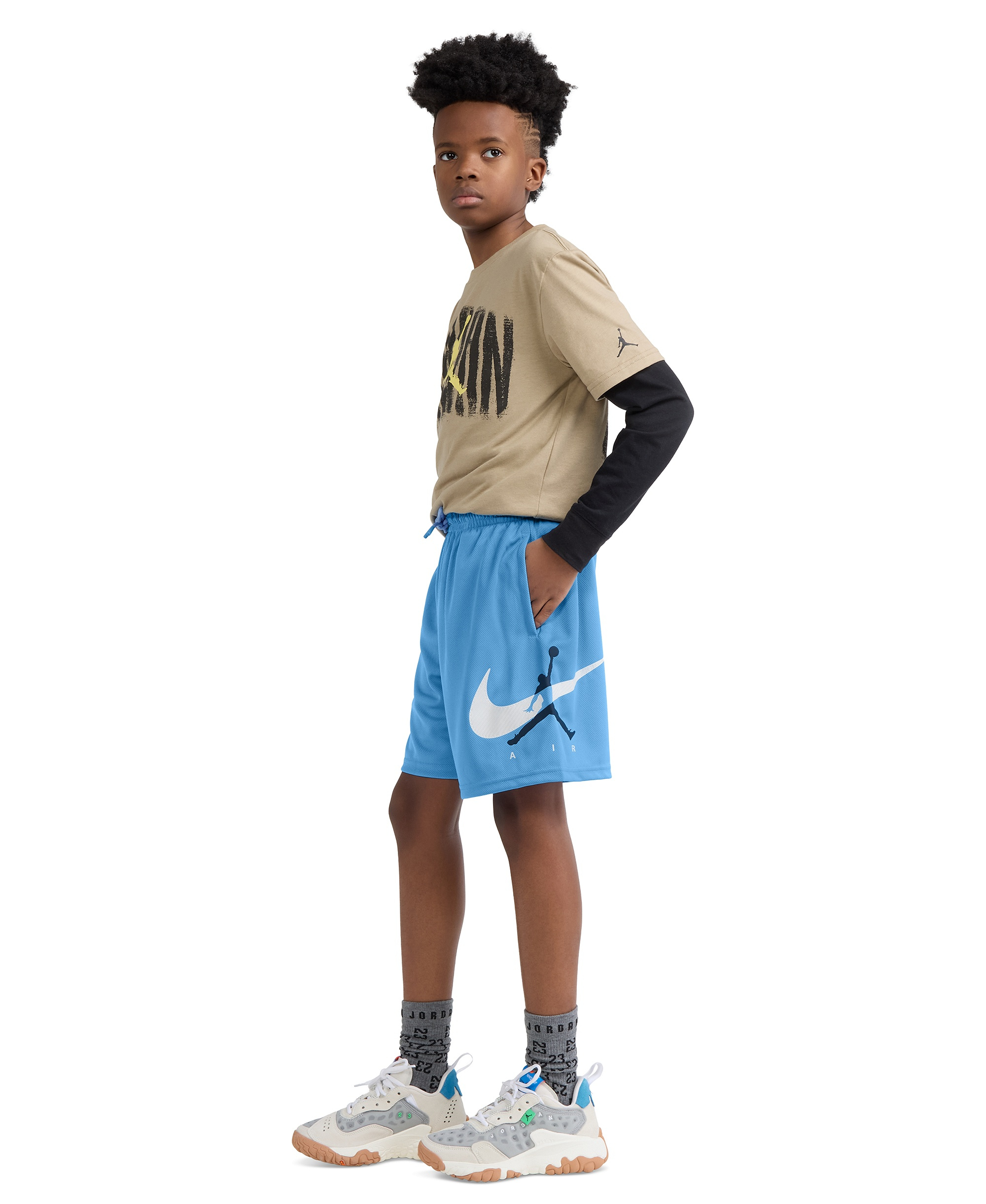 Jordan Boys' 8-20 Graphic Varsity-Style Mesh Shorts - Univeristy Blue